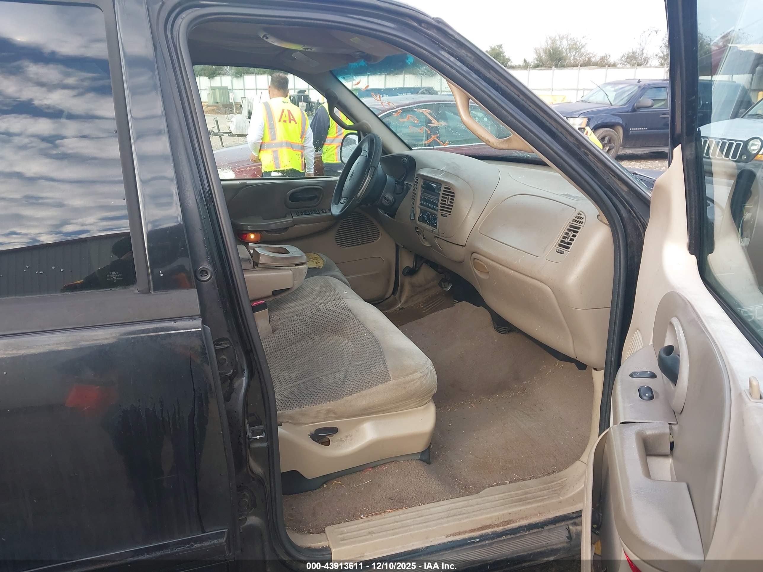 FORD F-150 image 5