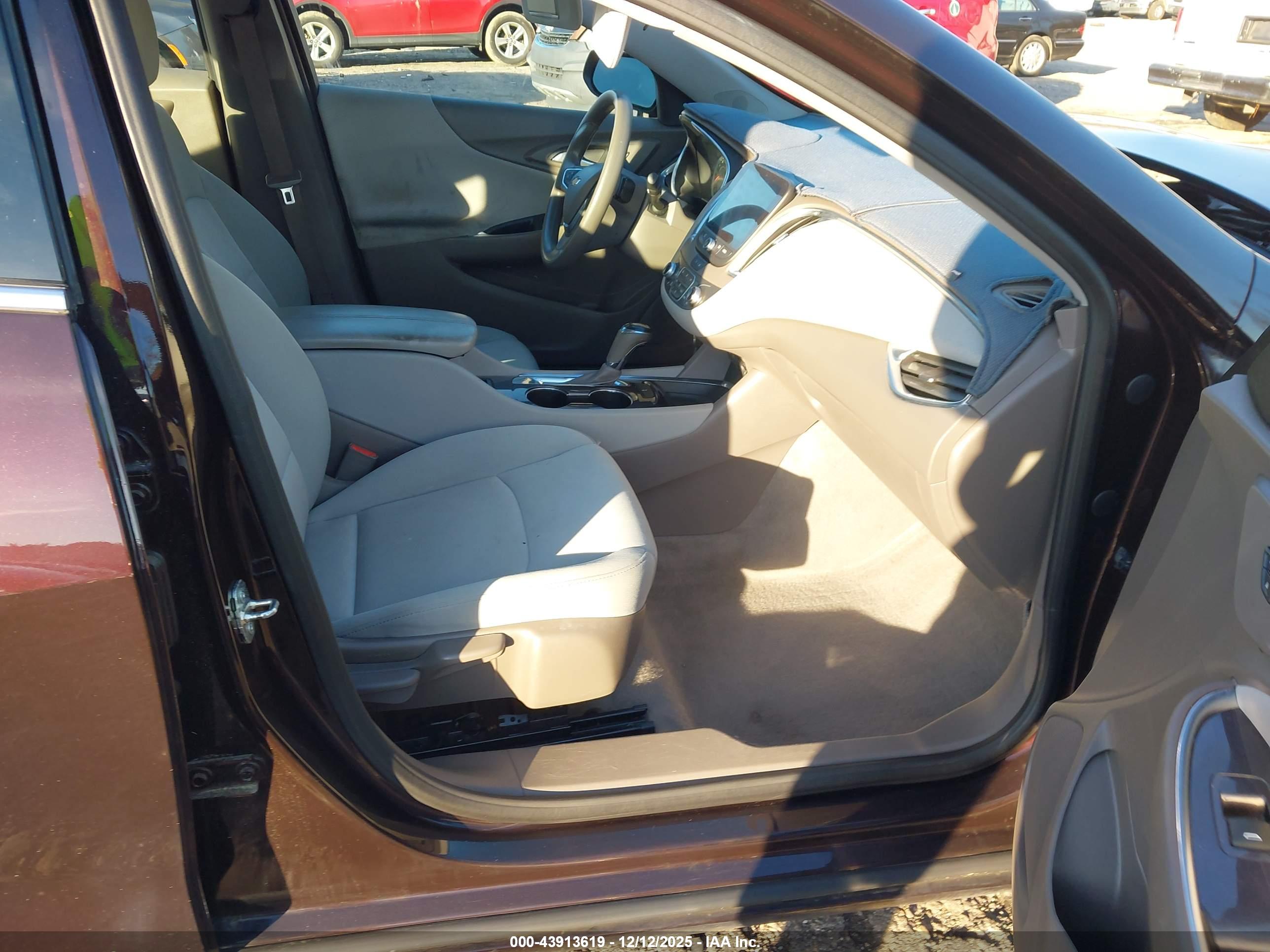 CHEVROLET MALIBU image 5