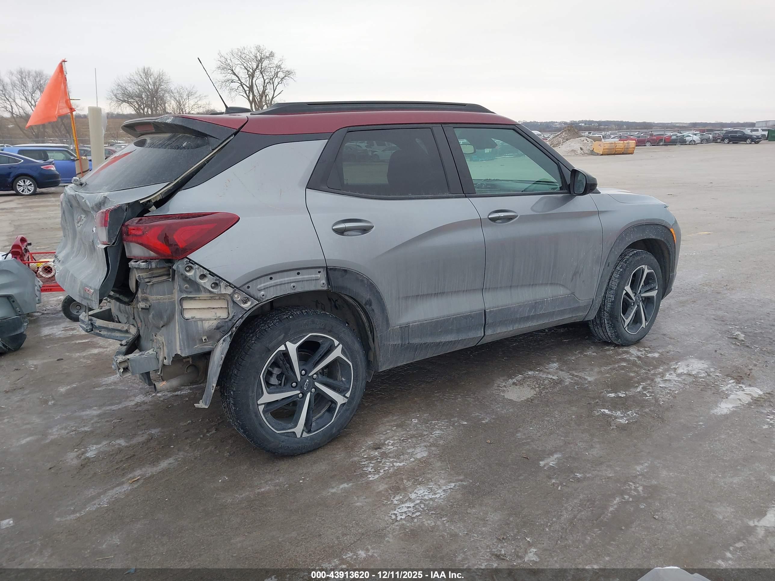 CHEVROLET TRAILBLAZER image 4