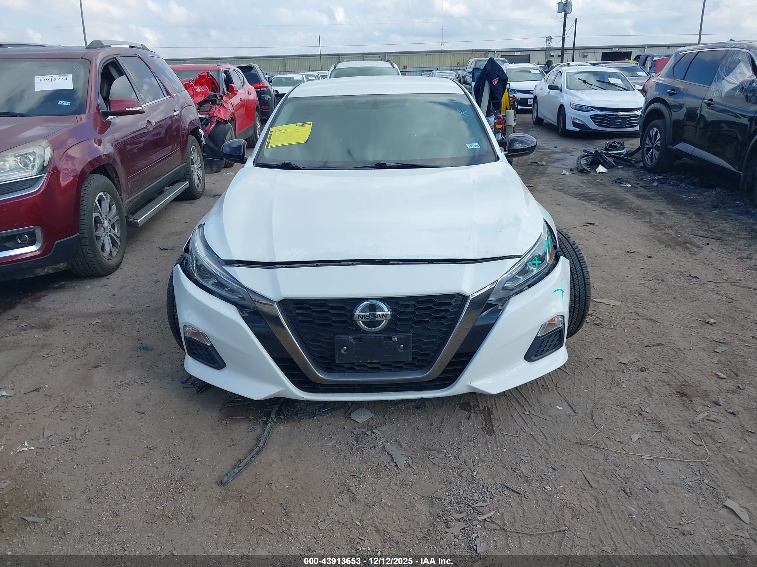 NISSAN ALTIMA image 6