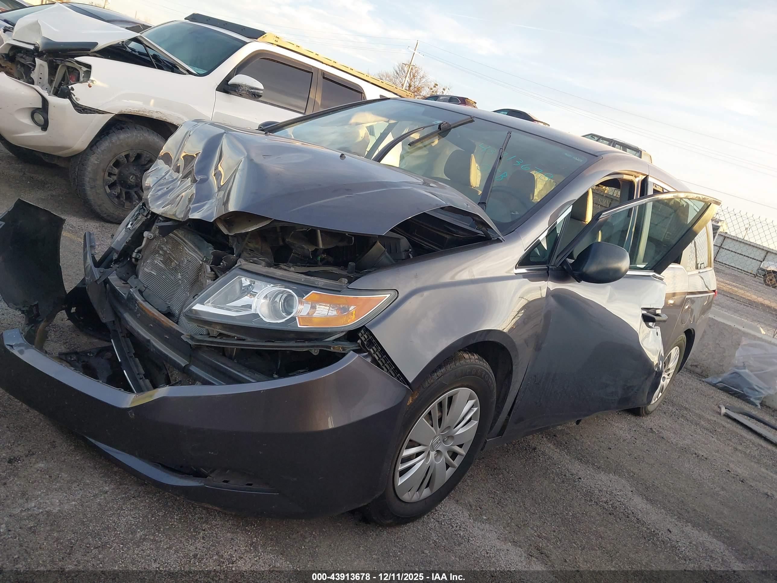 HONDA ODYSSEY image 2