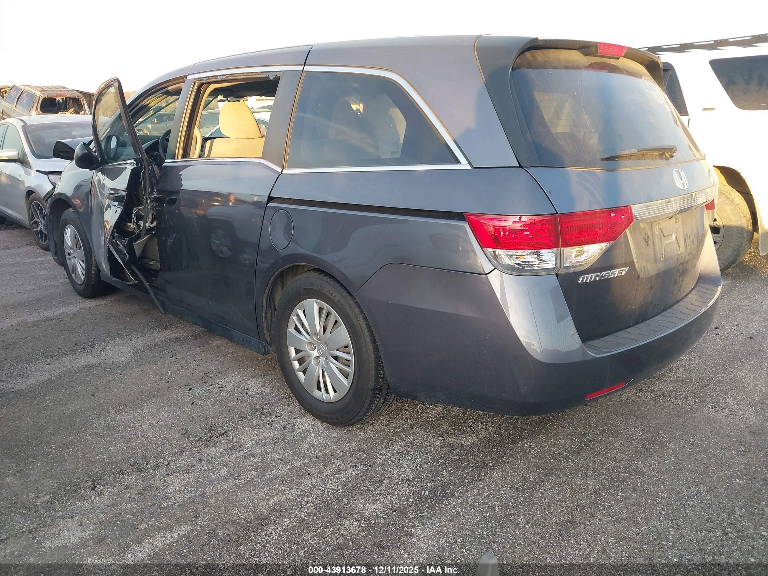 HONDA ODYSSEY image 3