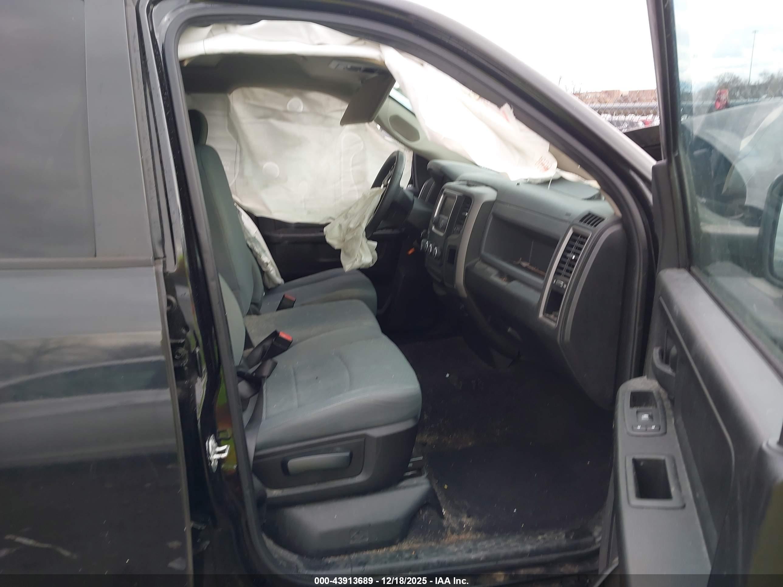 RAM 1500 image 5