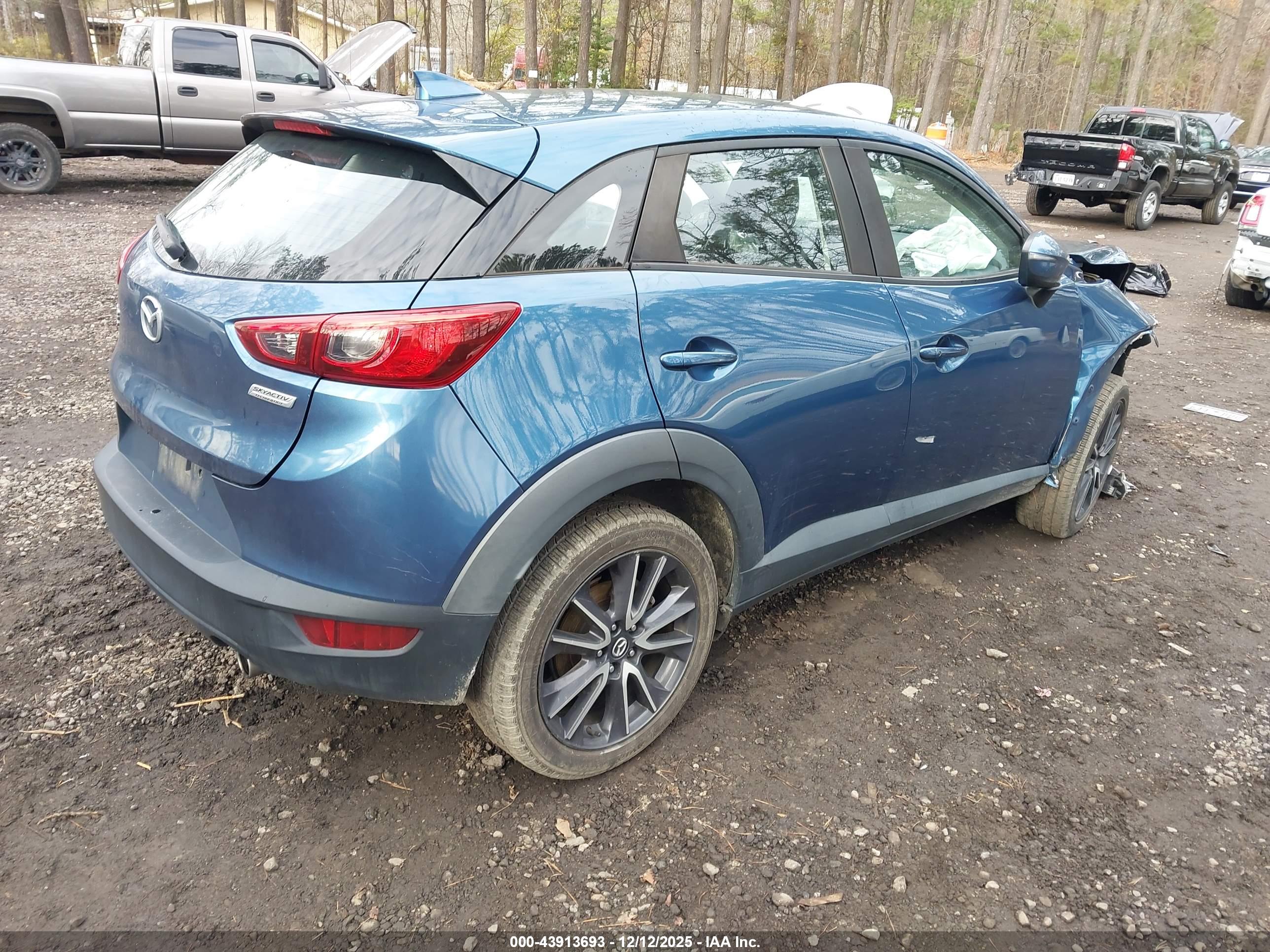 MAZDA CX-3 image 4