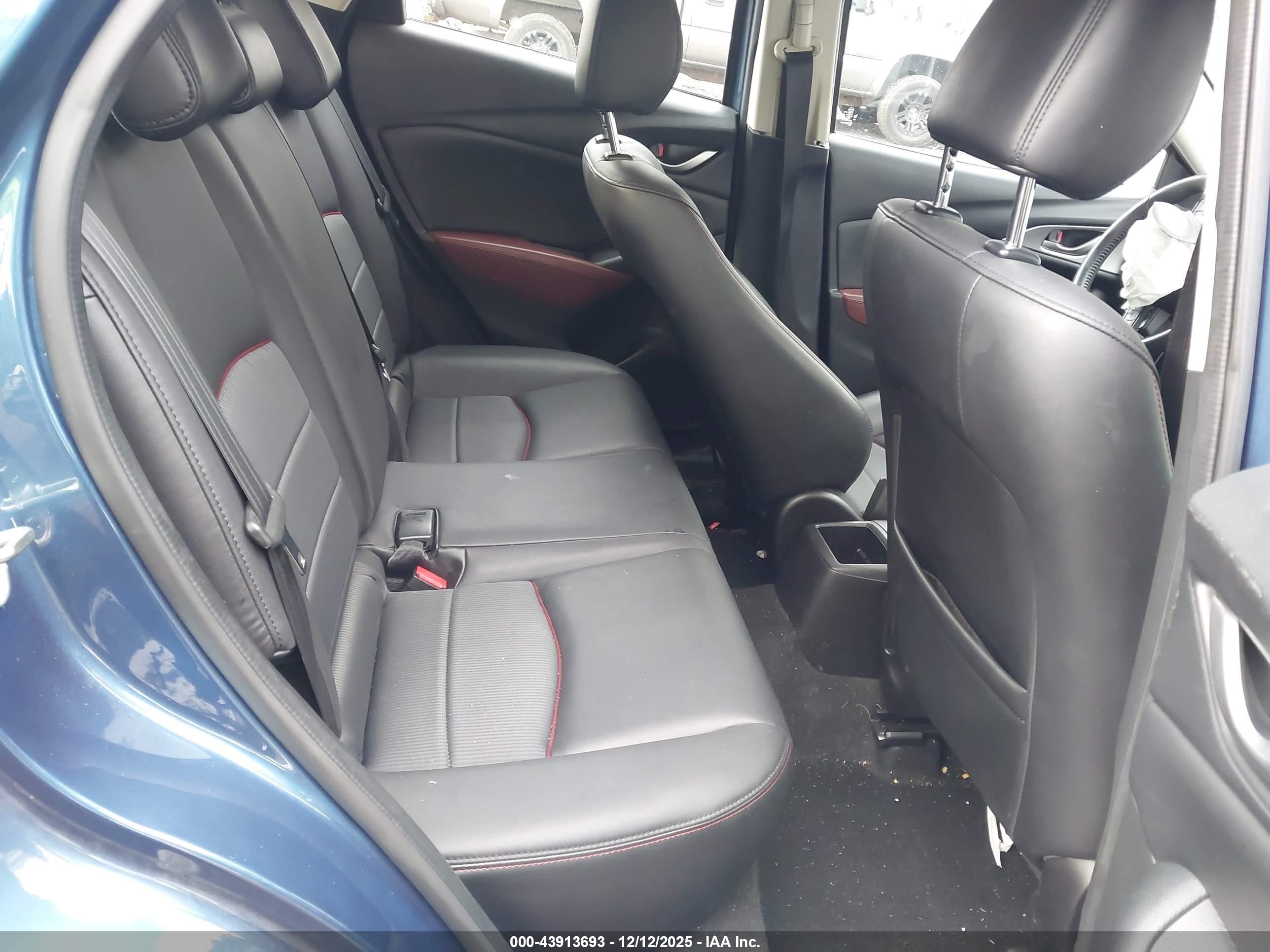 MAZDA CX-3 image 8