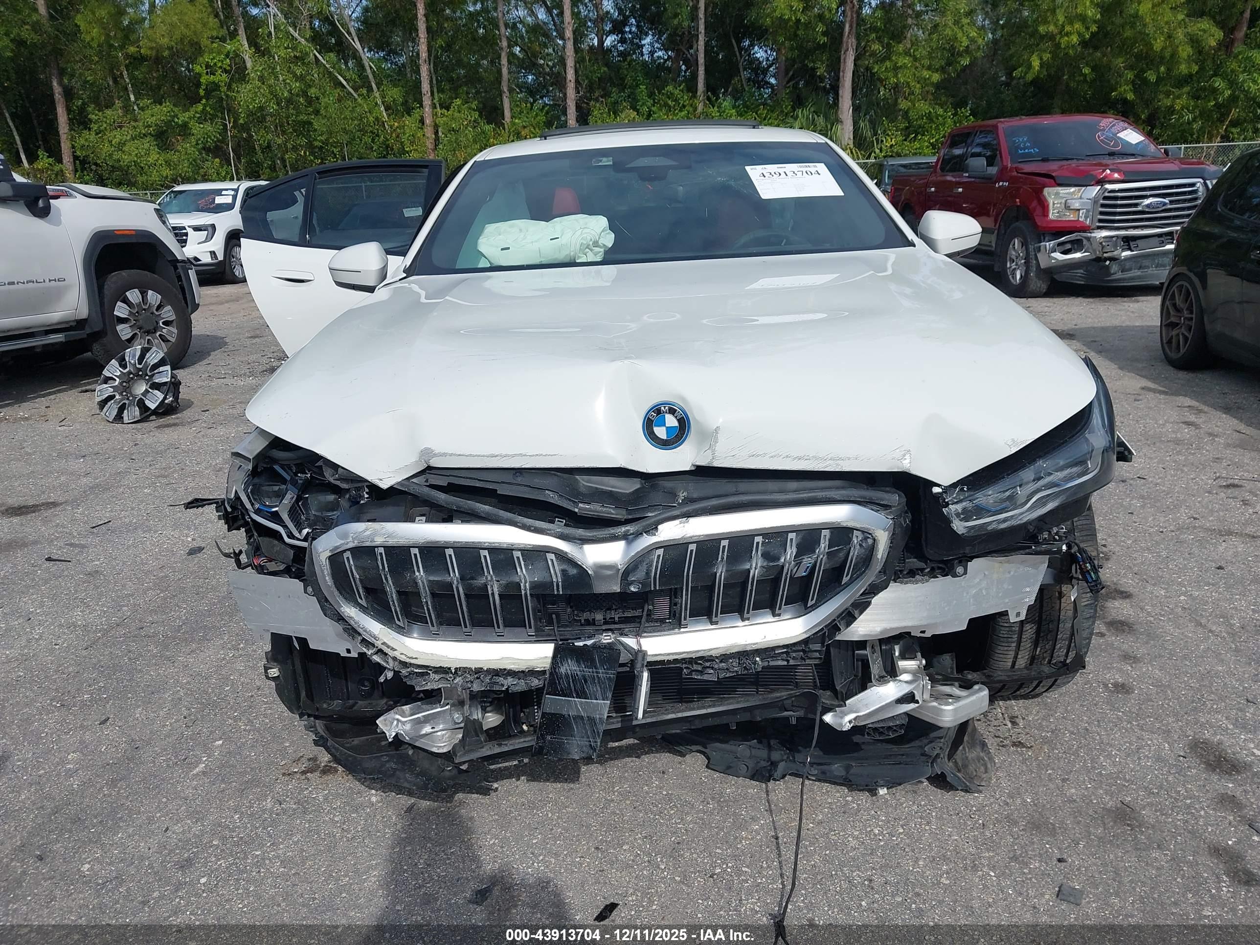 BMW I5 image 6