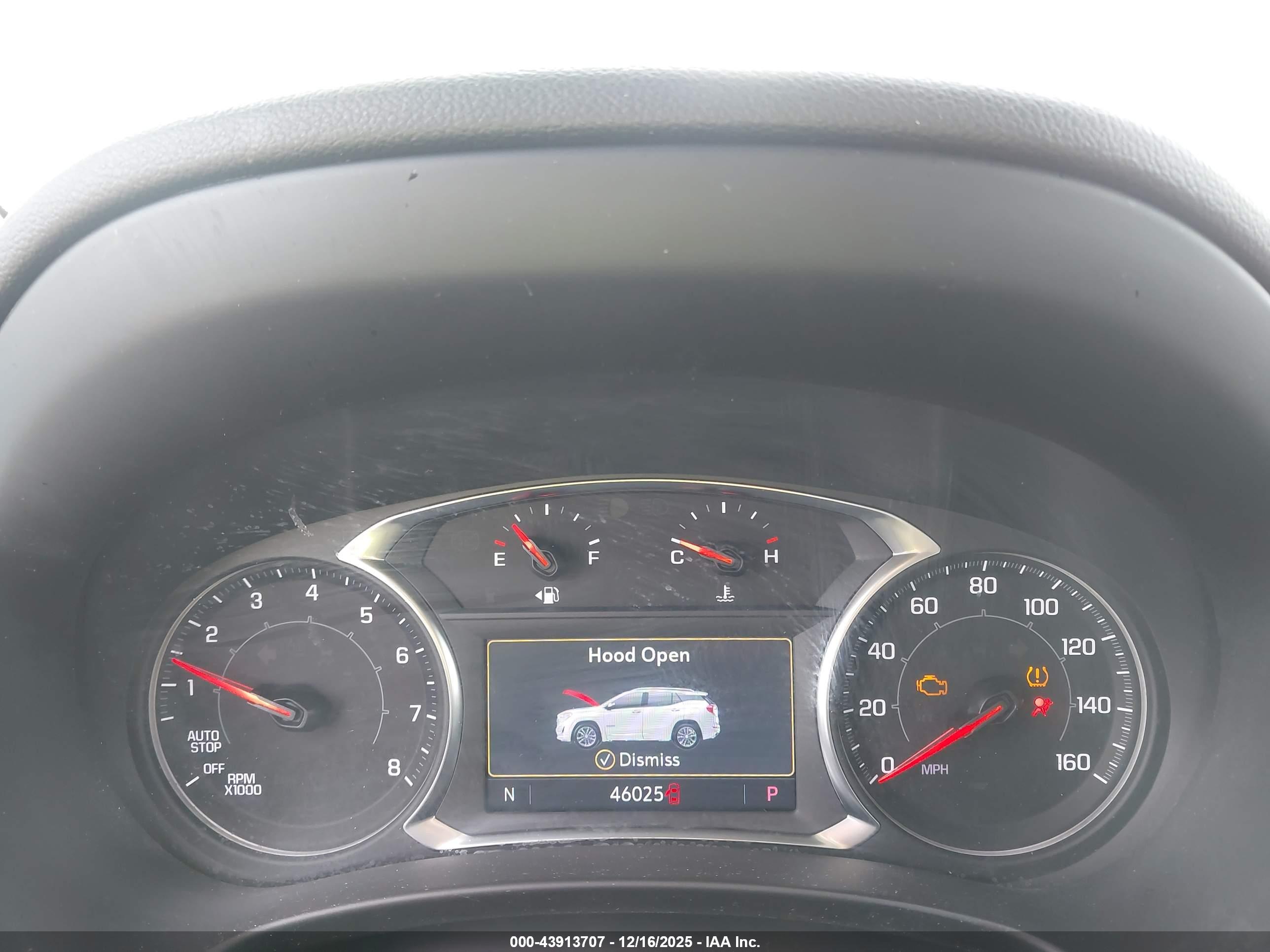 GMC TERRAIN image 7