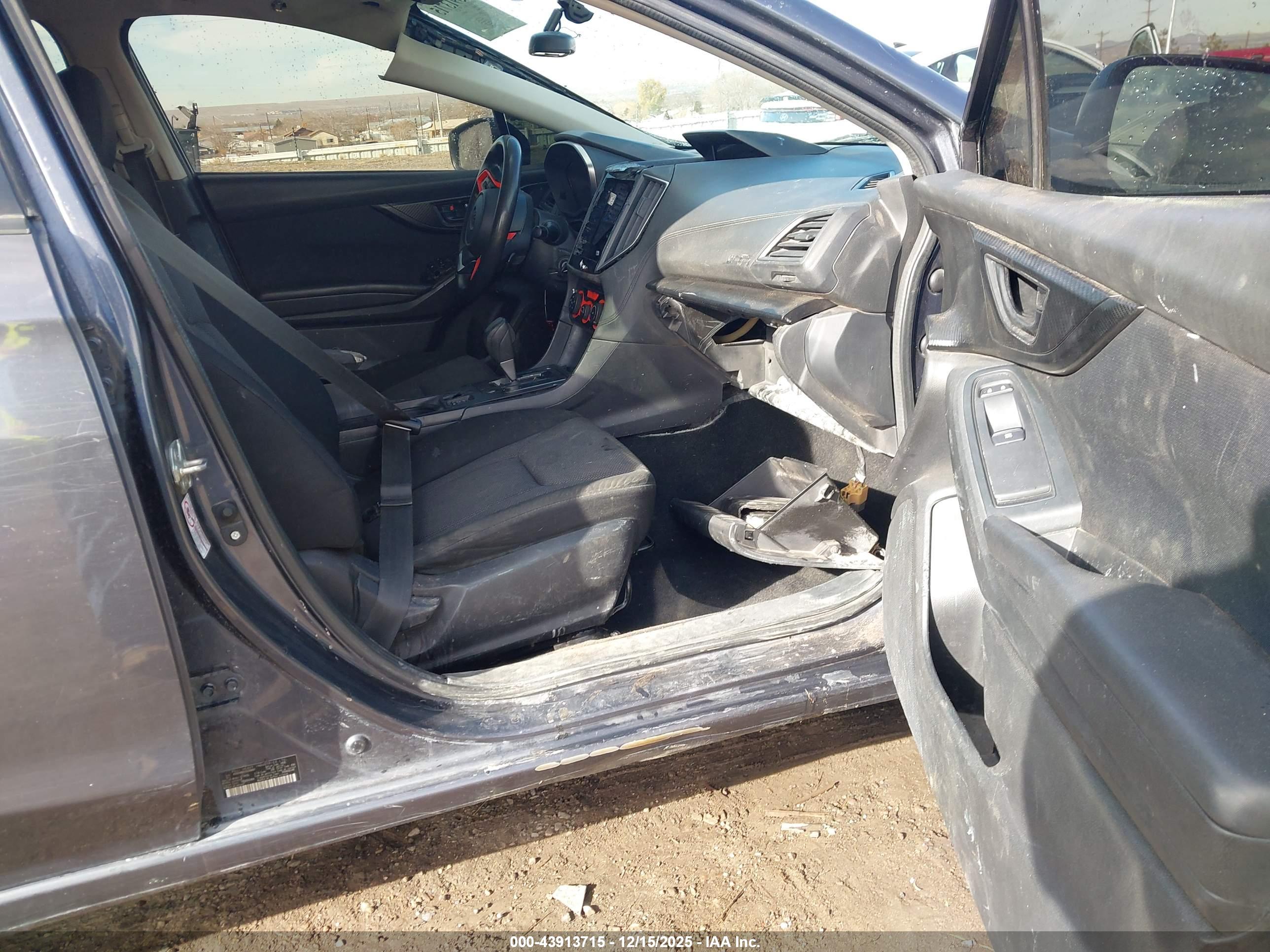 SUBARU IMPREZA image 5