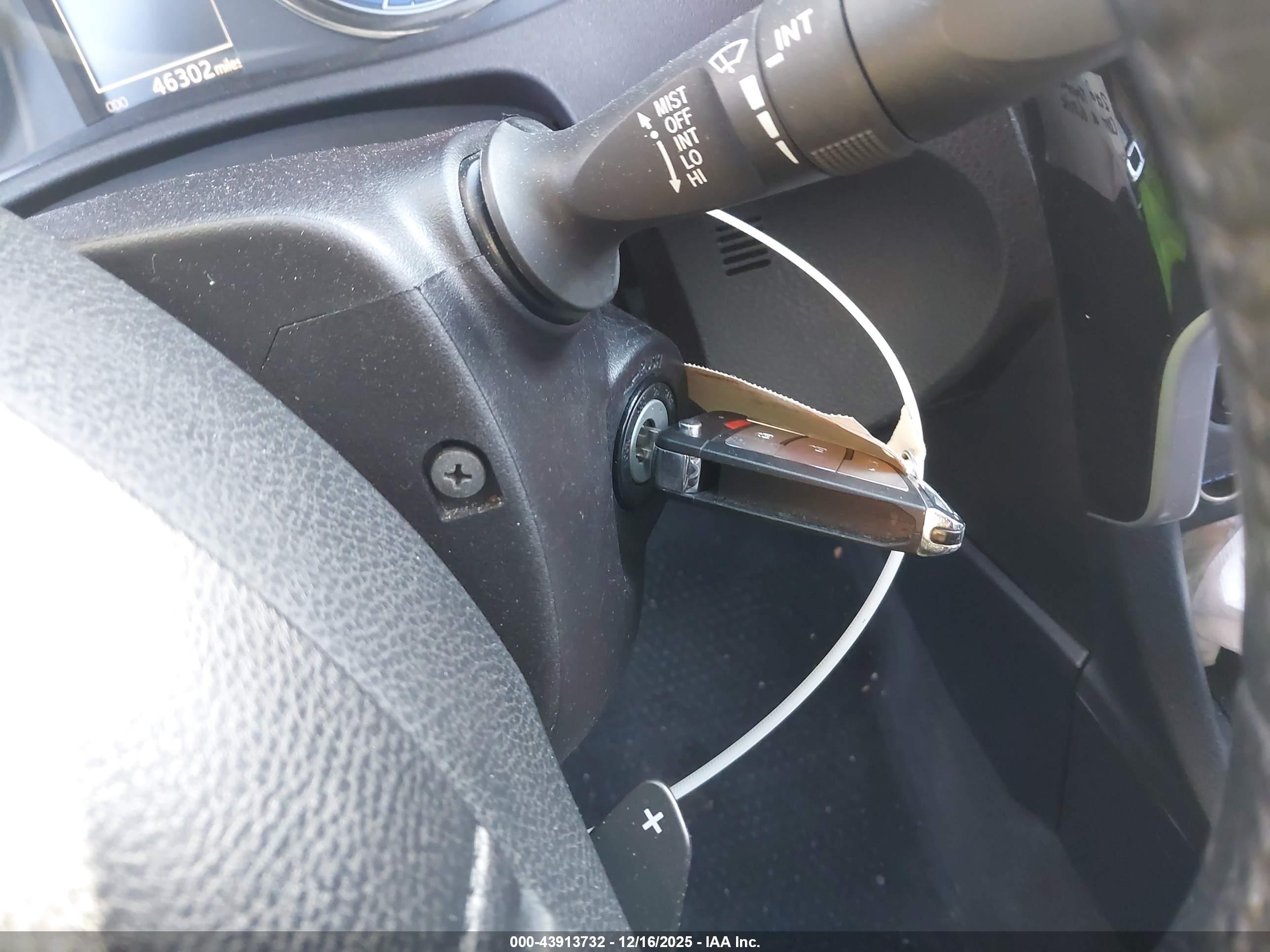 TOYOTA COROLLA image 11