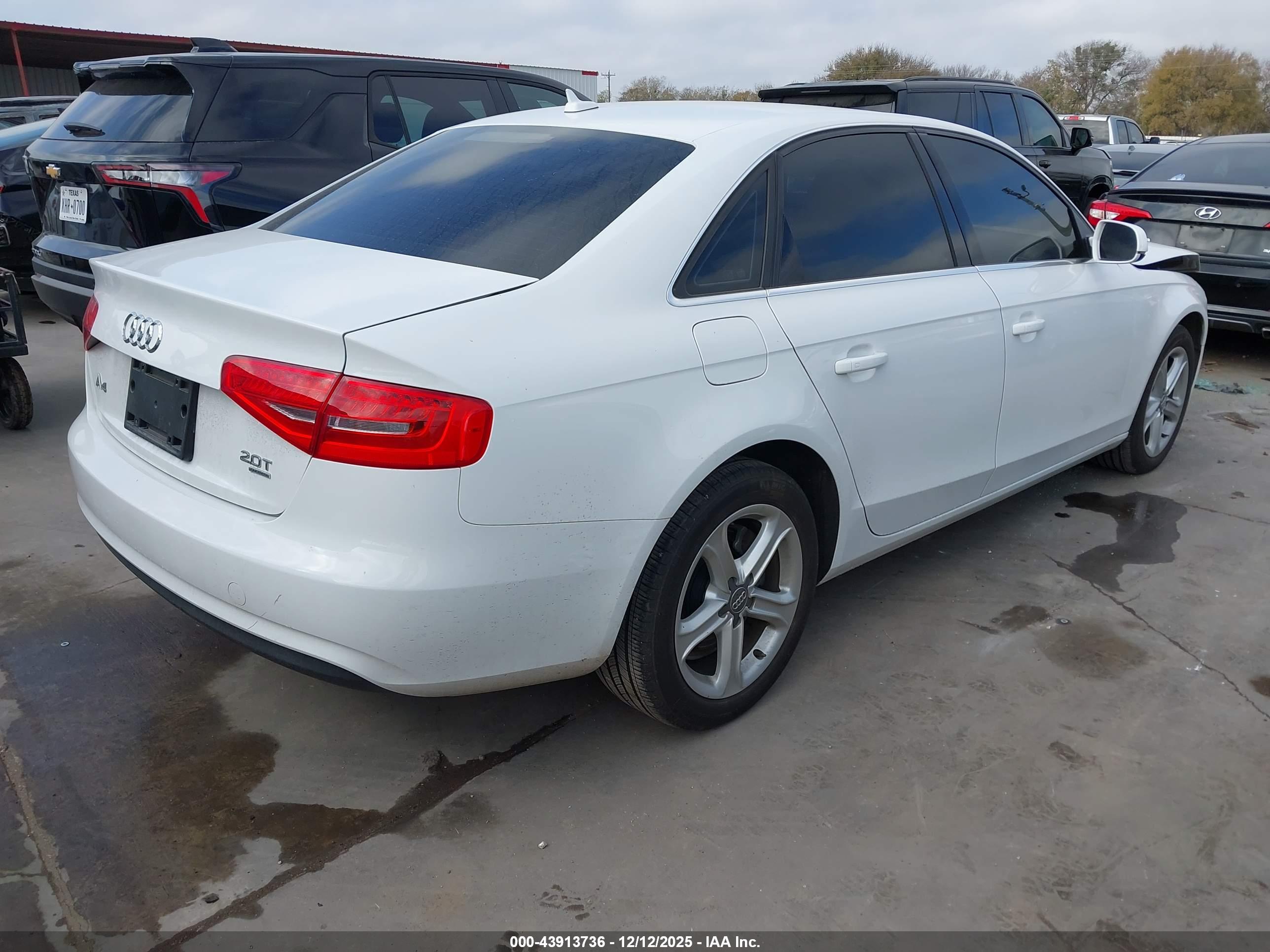 AUDI A4 image 4