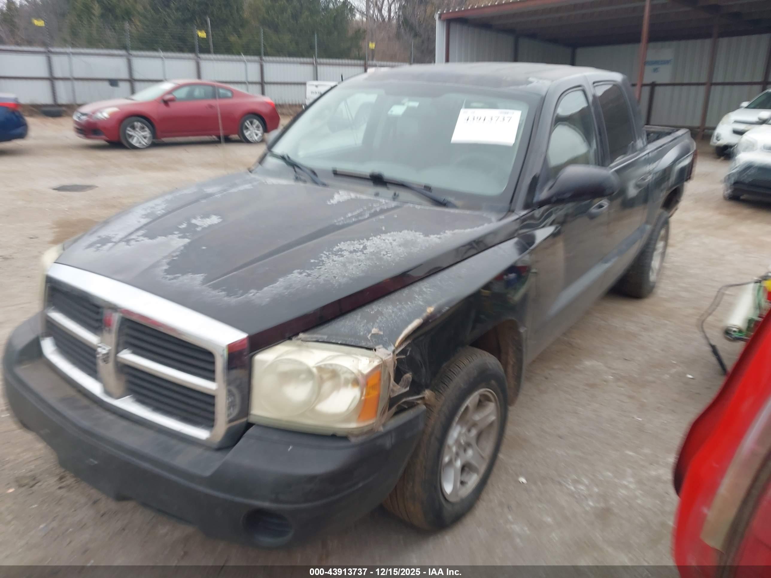 DODGE DAKOTA image 2