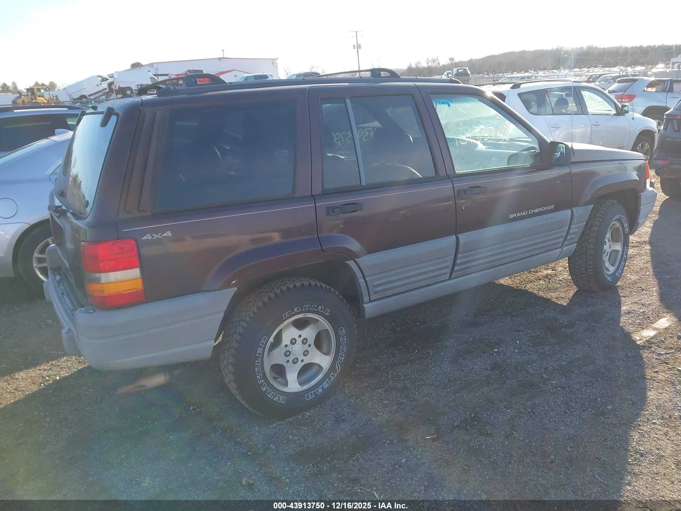 JEEP GRAND image 4