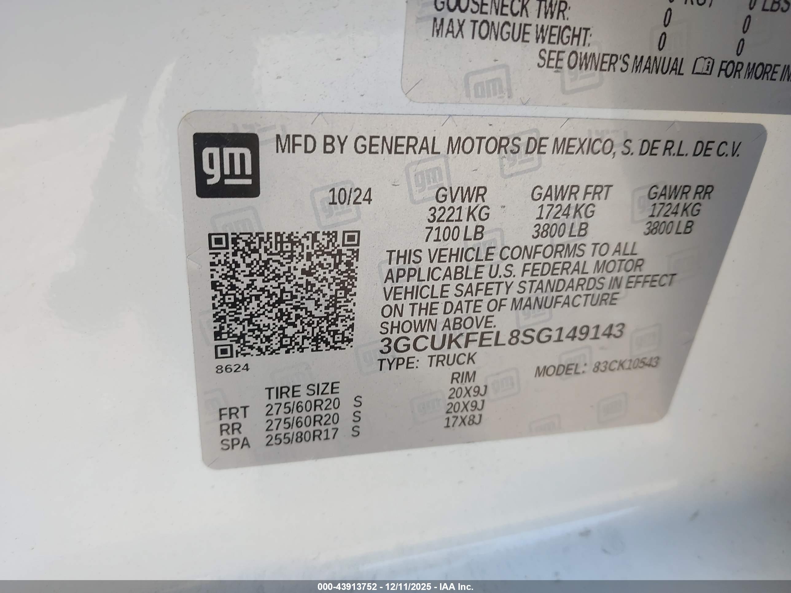 CHEVROLET SILVERADO image 9