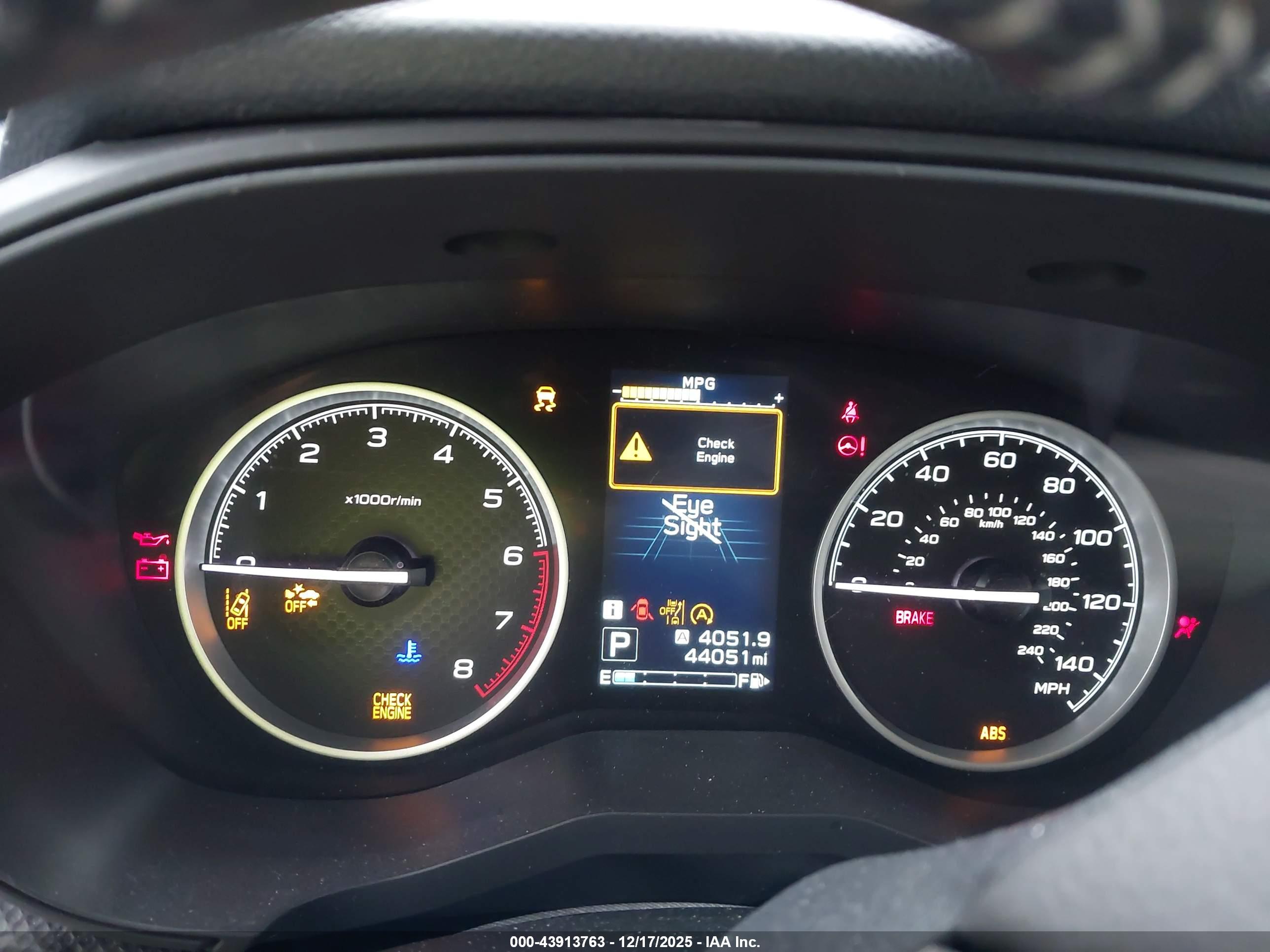 SUBARU FORESTER image 7