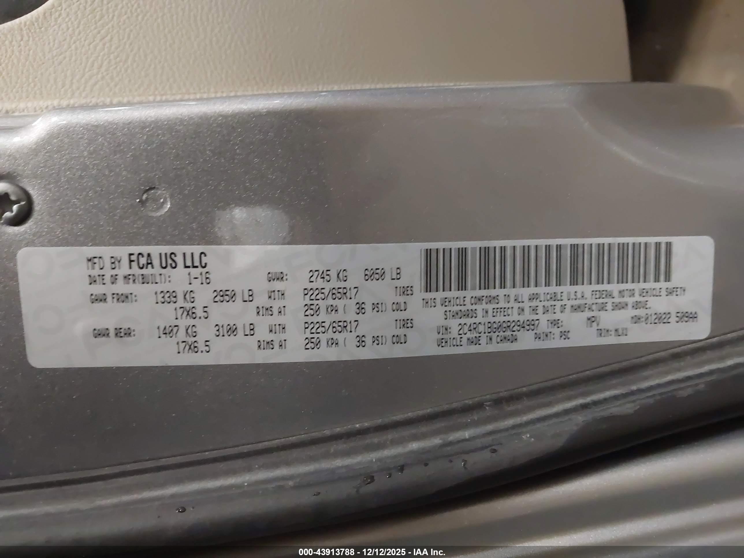CHRYSLER TOWN image 9