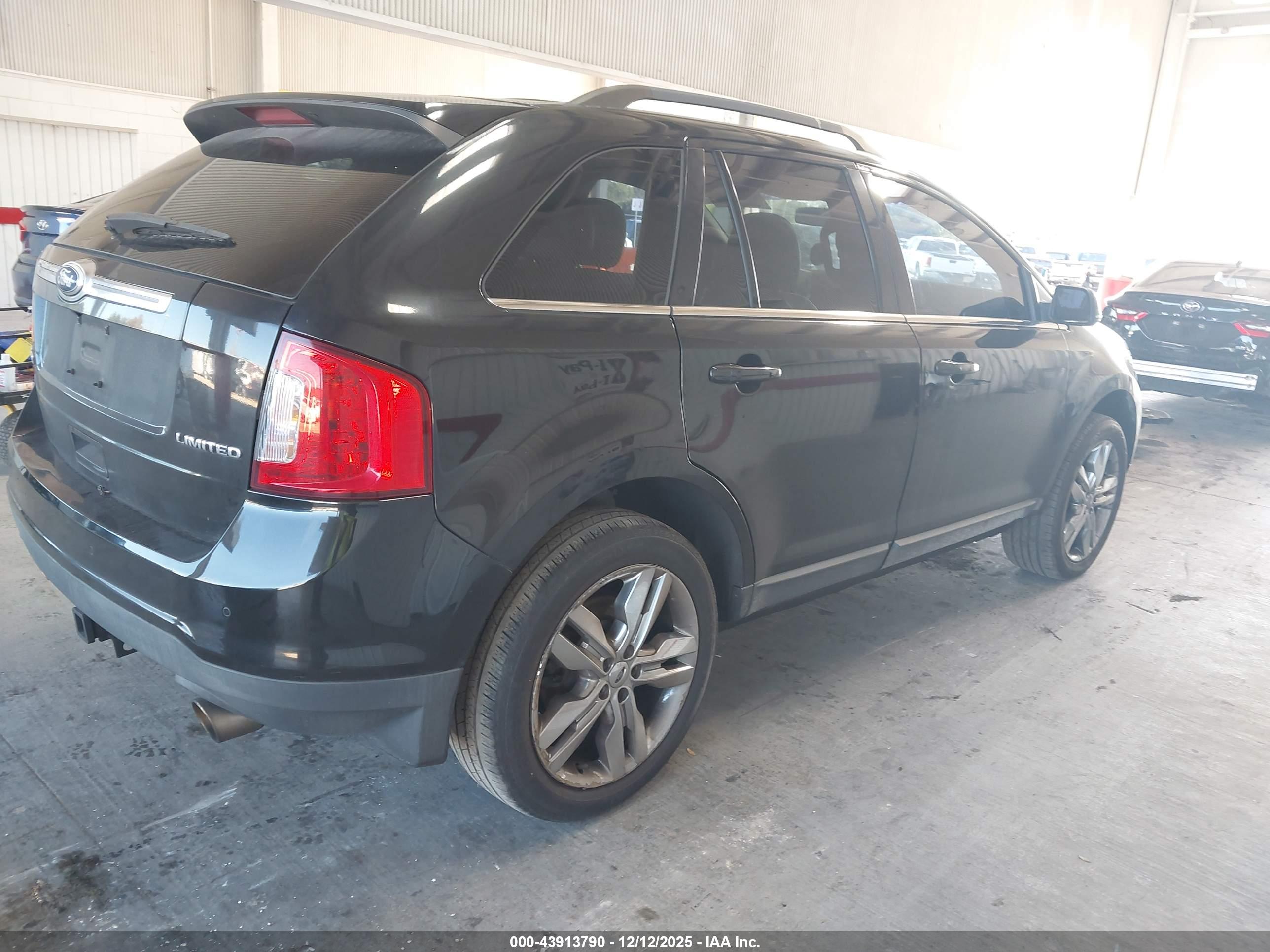 FORD EDGE image 4
