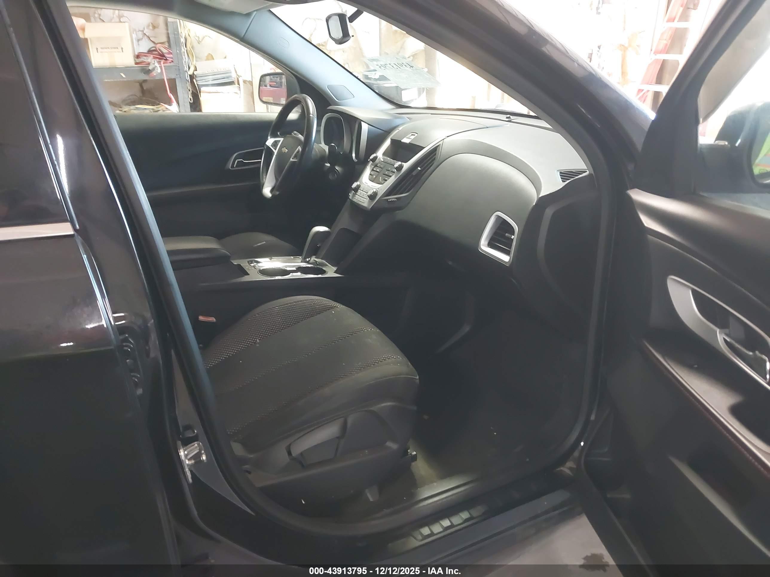 CHEVROLET EQUINOX image 5