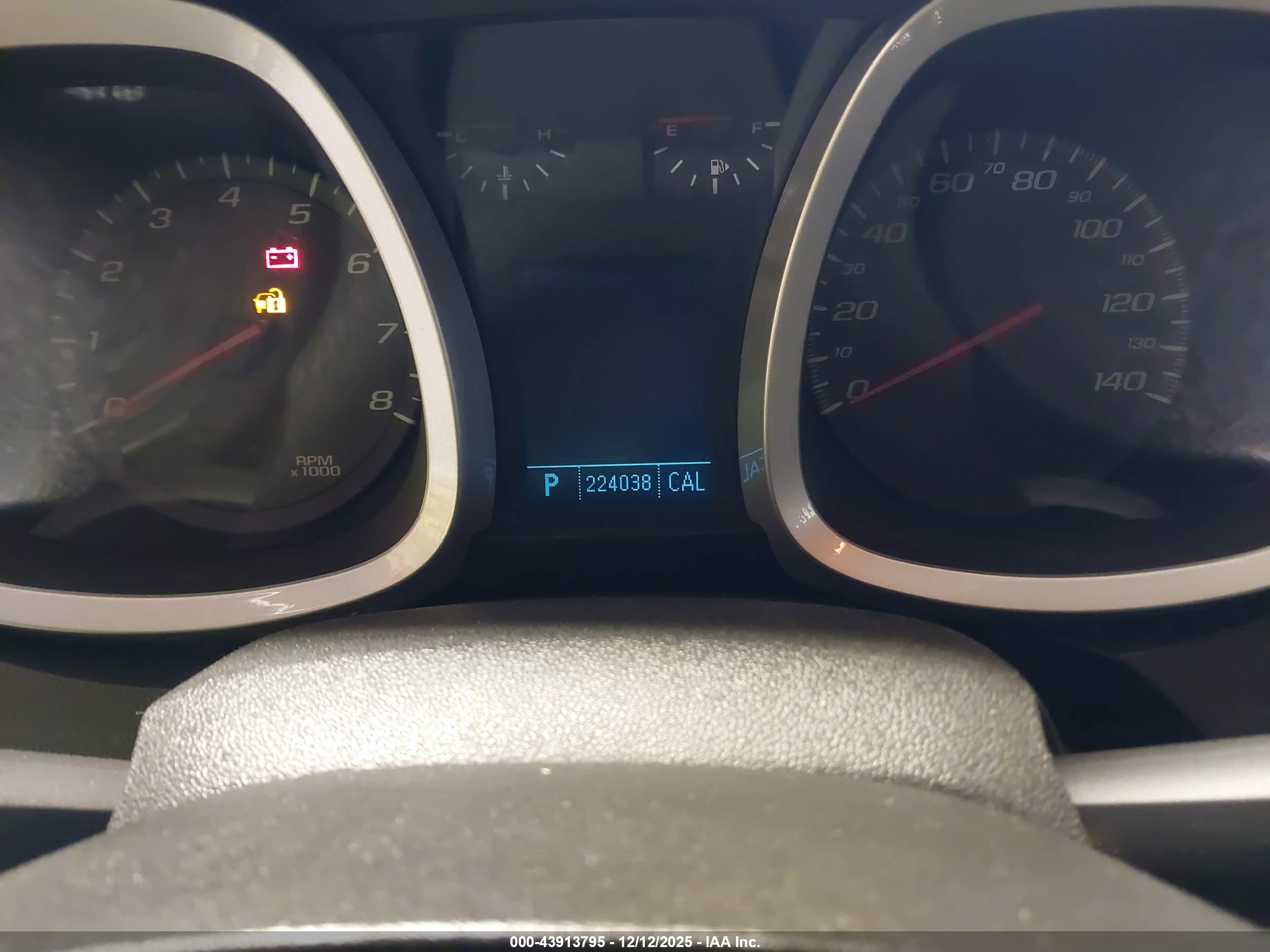 CHEVROLET EQUINOX image 7