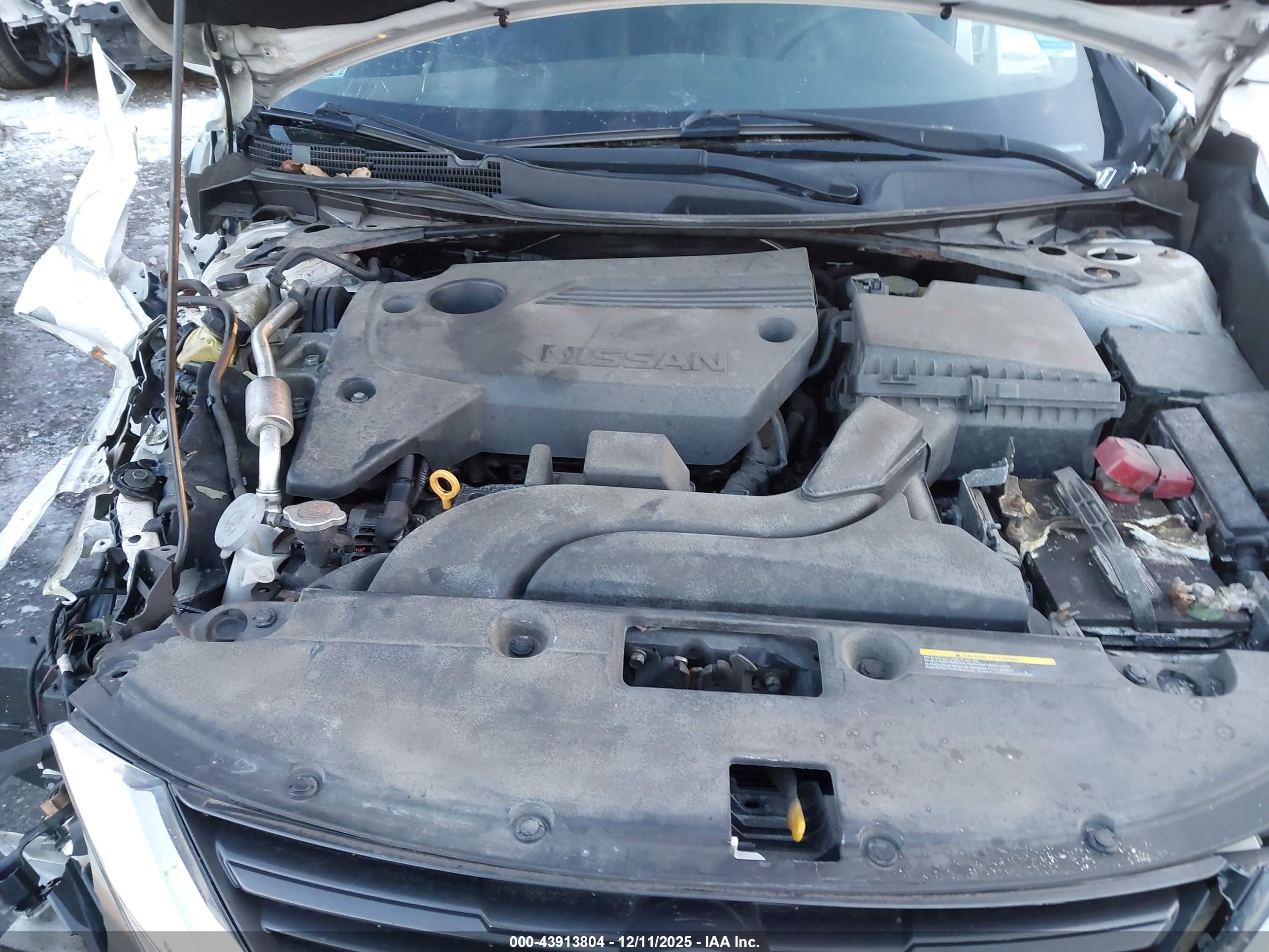 NISSAN ALTIMA image 10