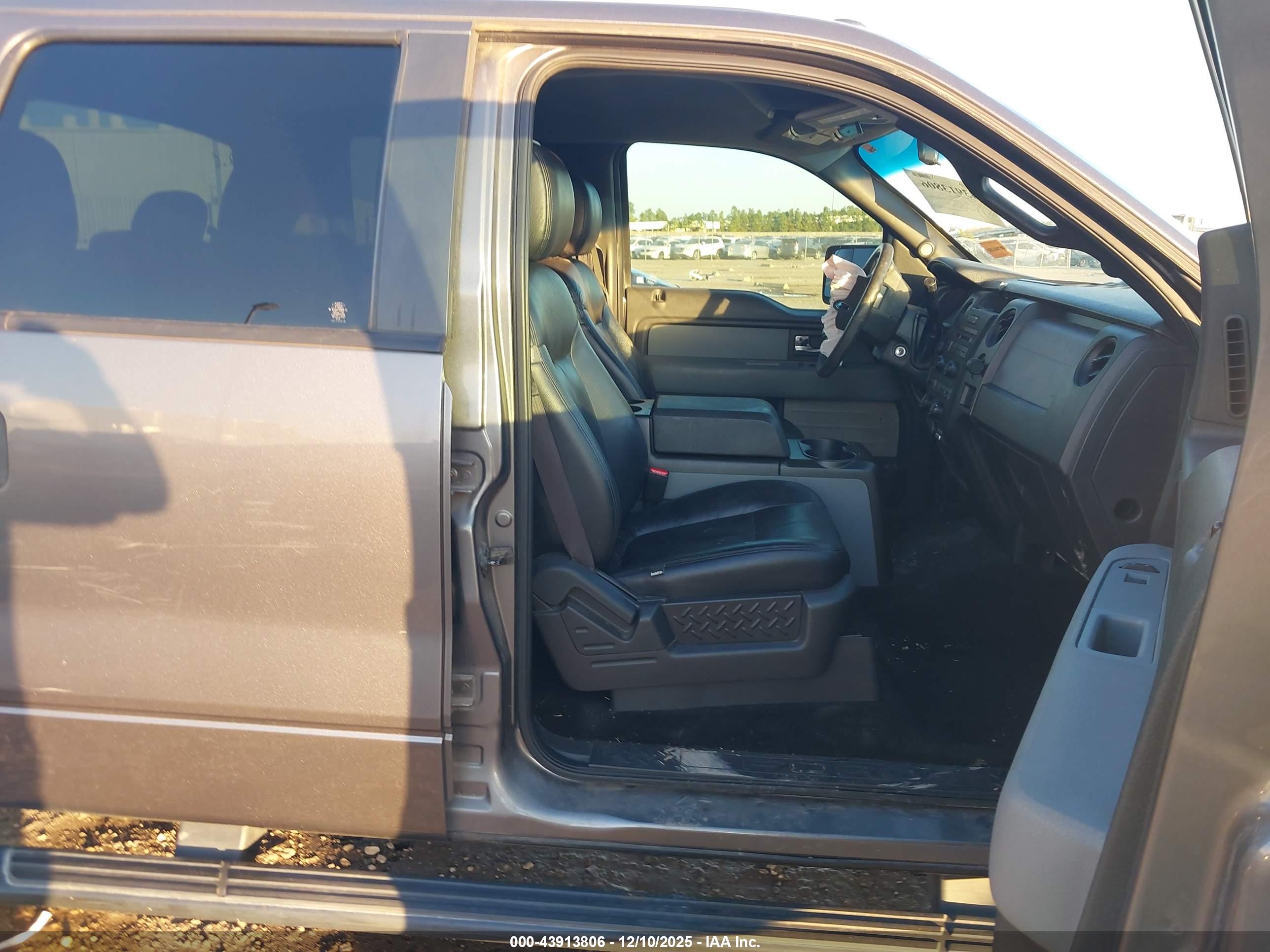 FORD F-150 image 5