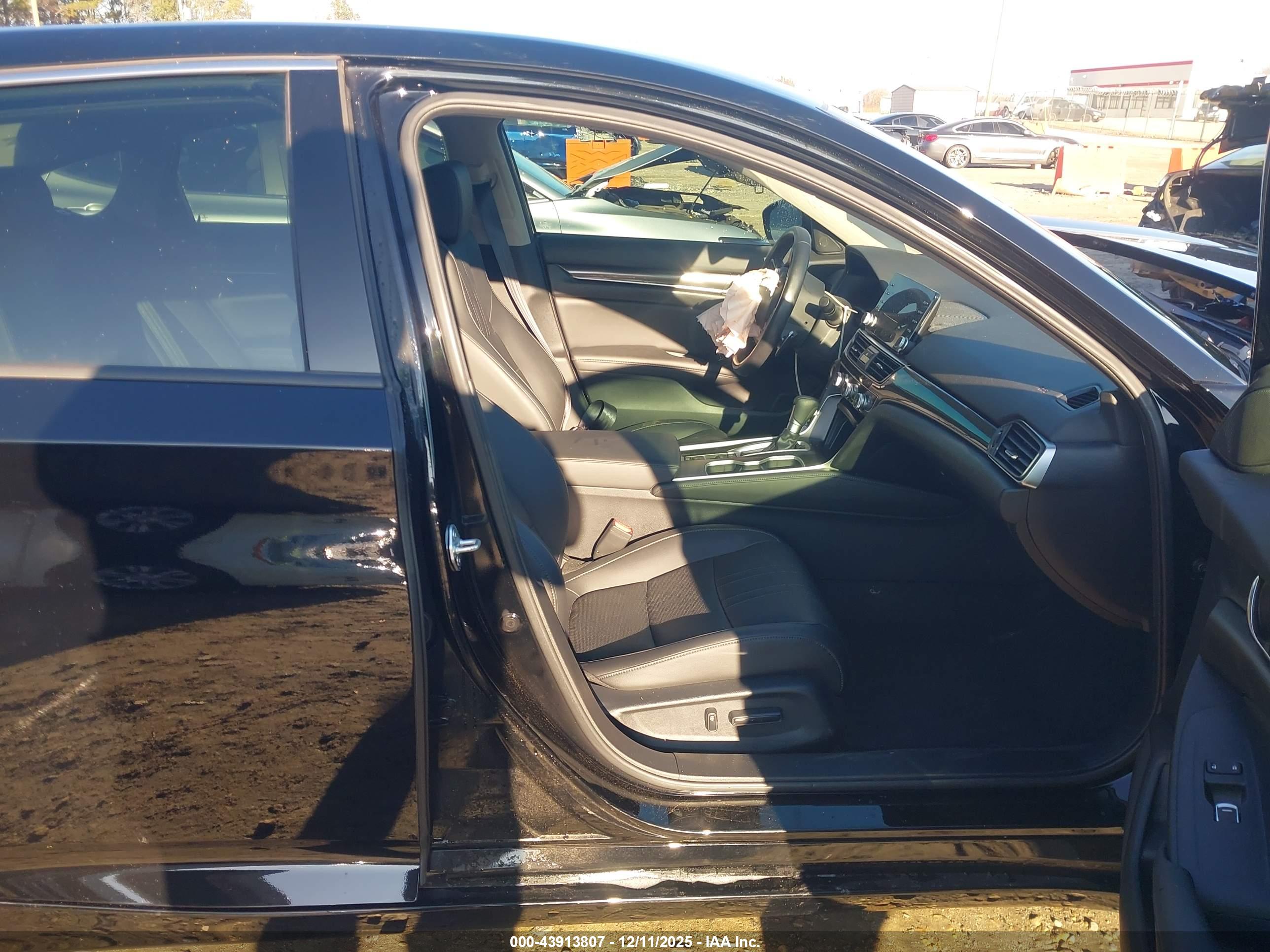 HONDA ACCORD image 5