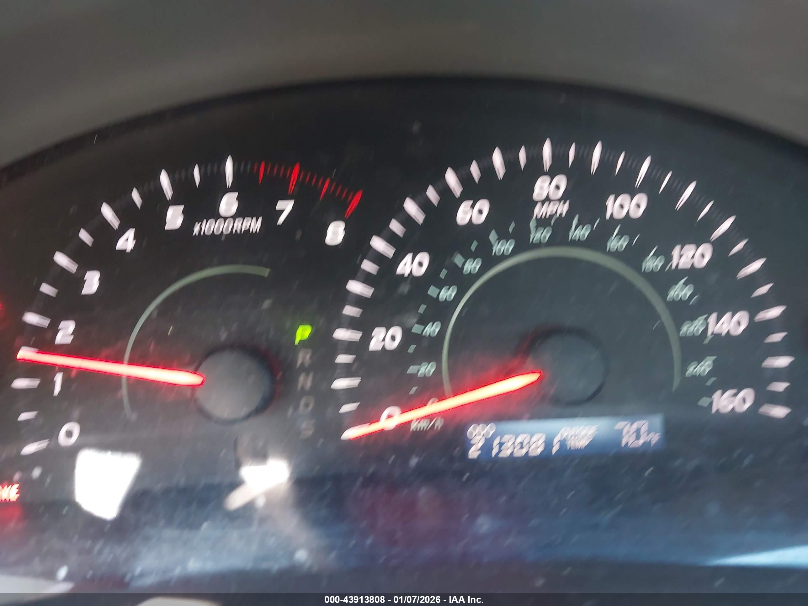 TOYOTA CAMRY image 7