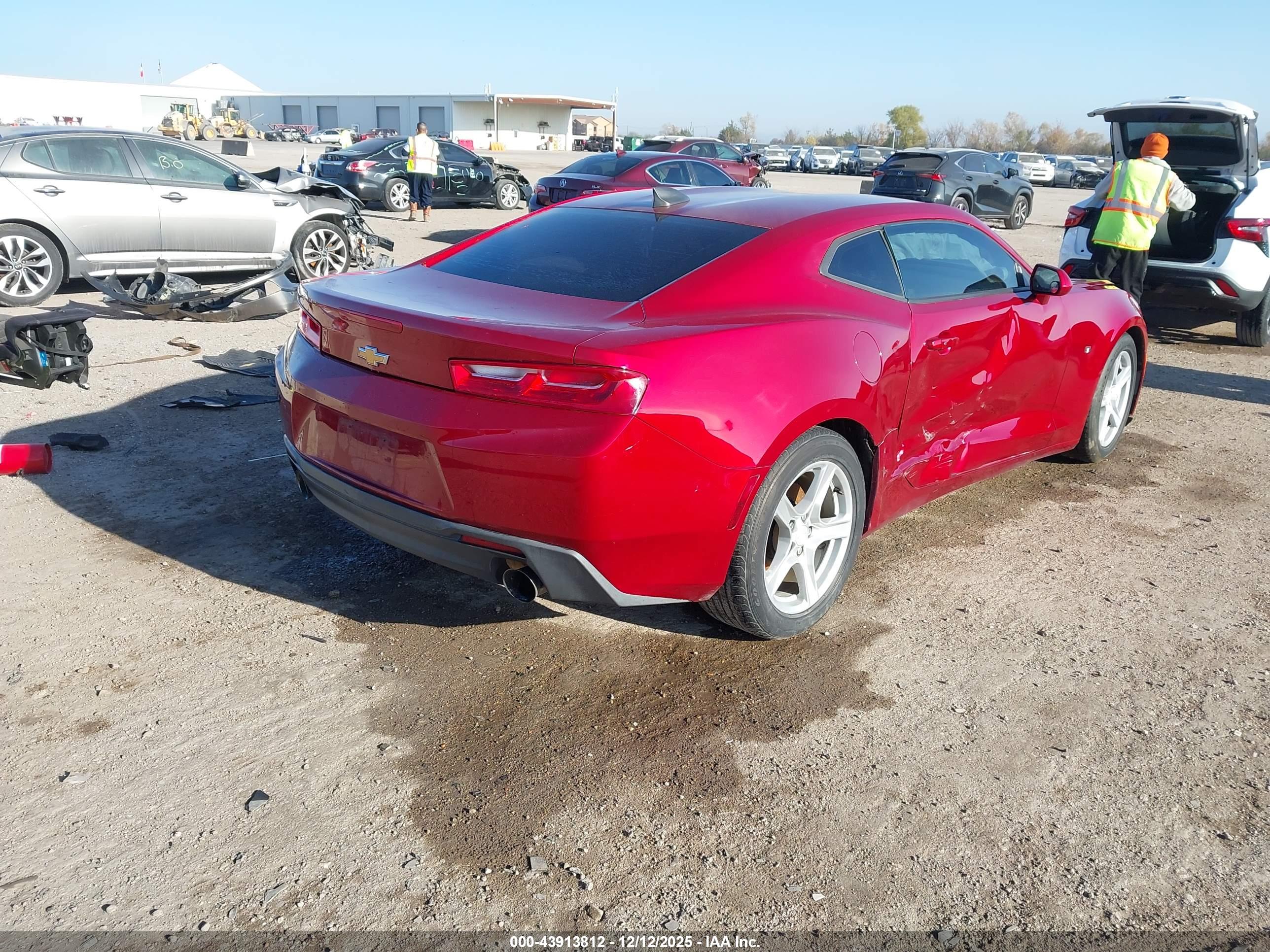CHEVROLET CAMARO image 4