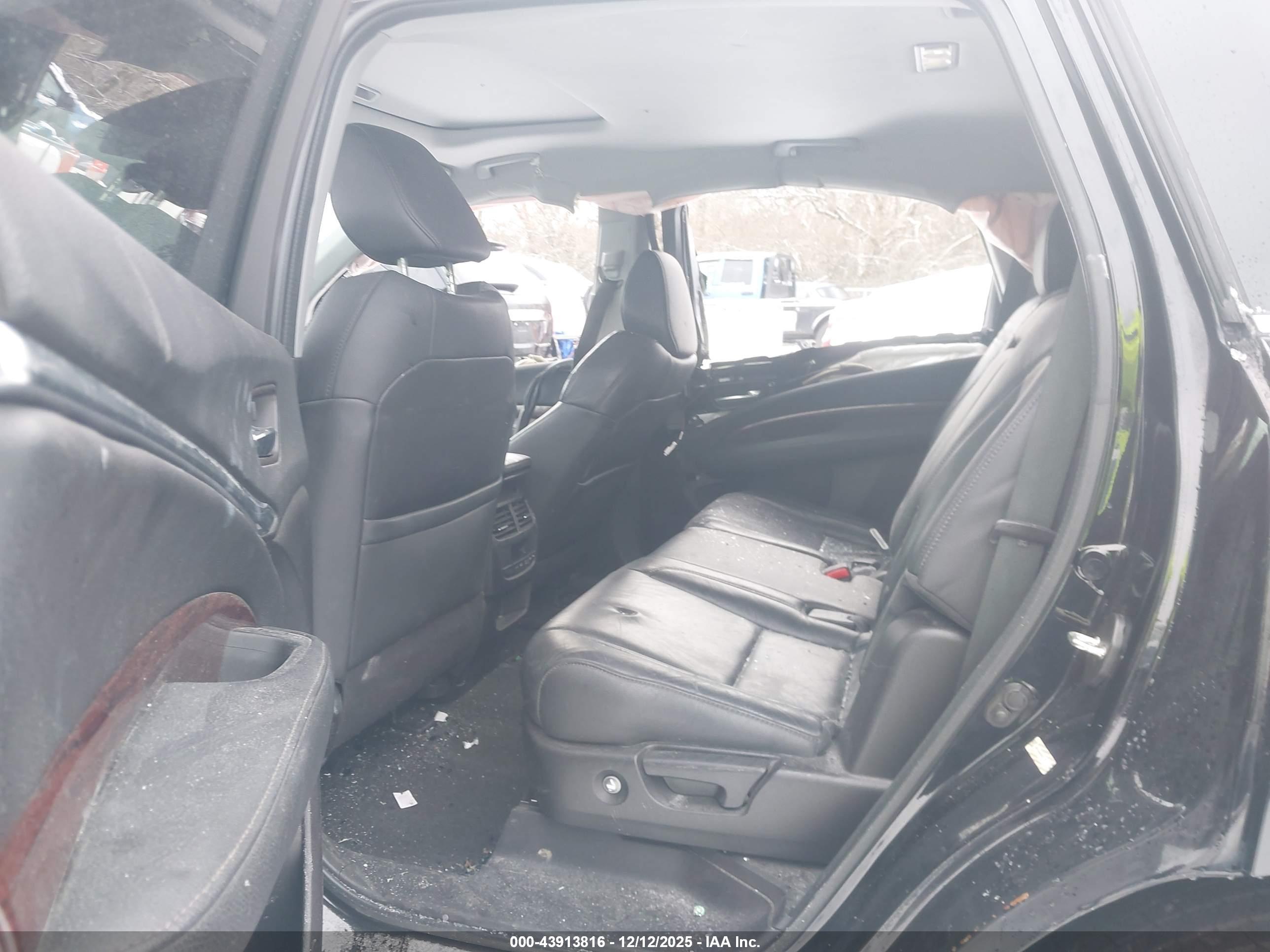 ACURA MDX image 8