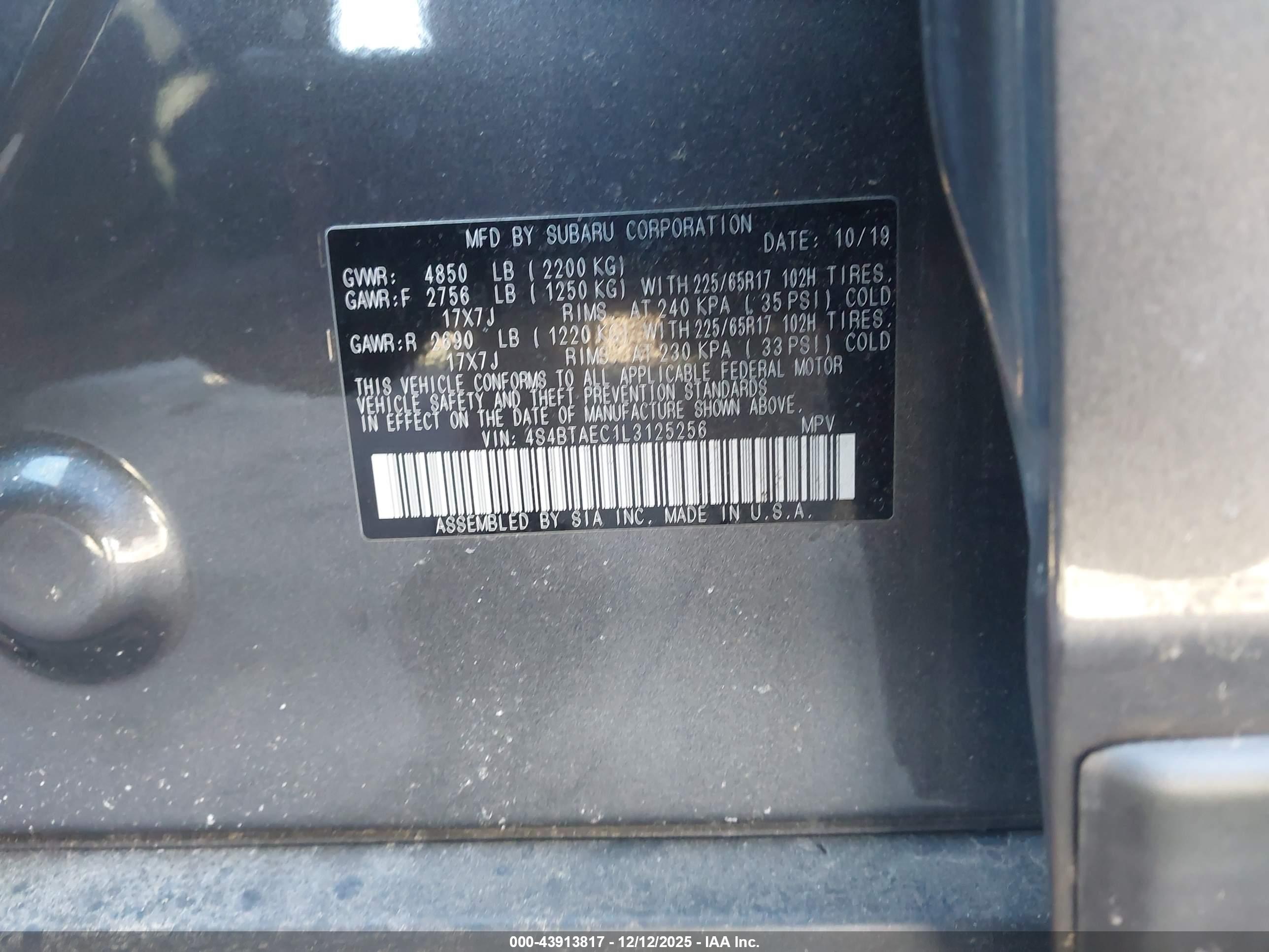 SUBARU OUTBACK image 9