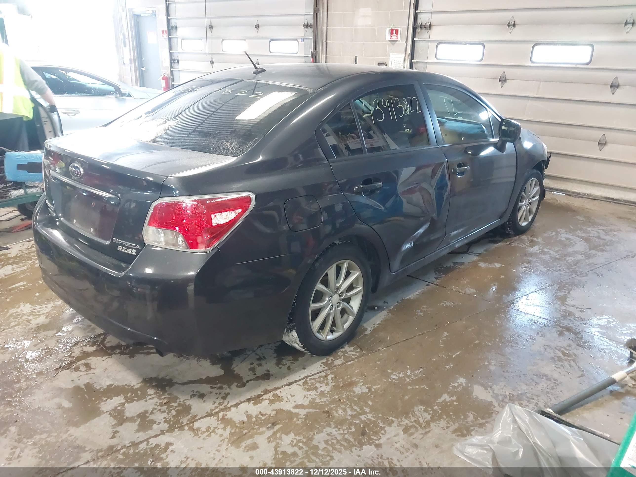 SUBARU IMPREZA image 4
