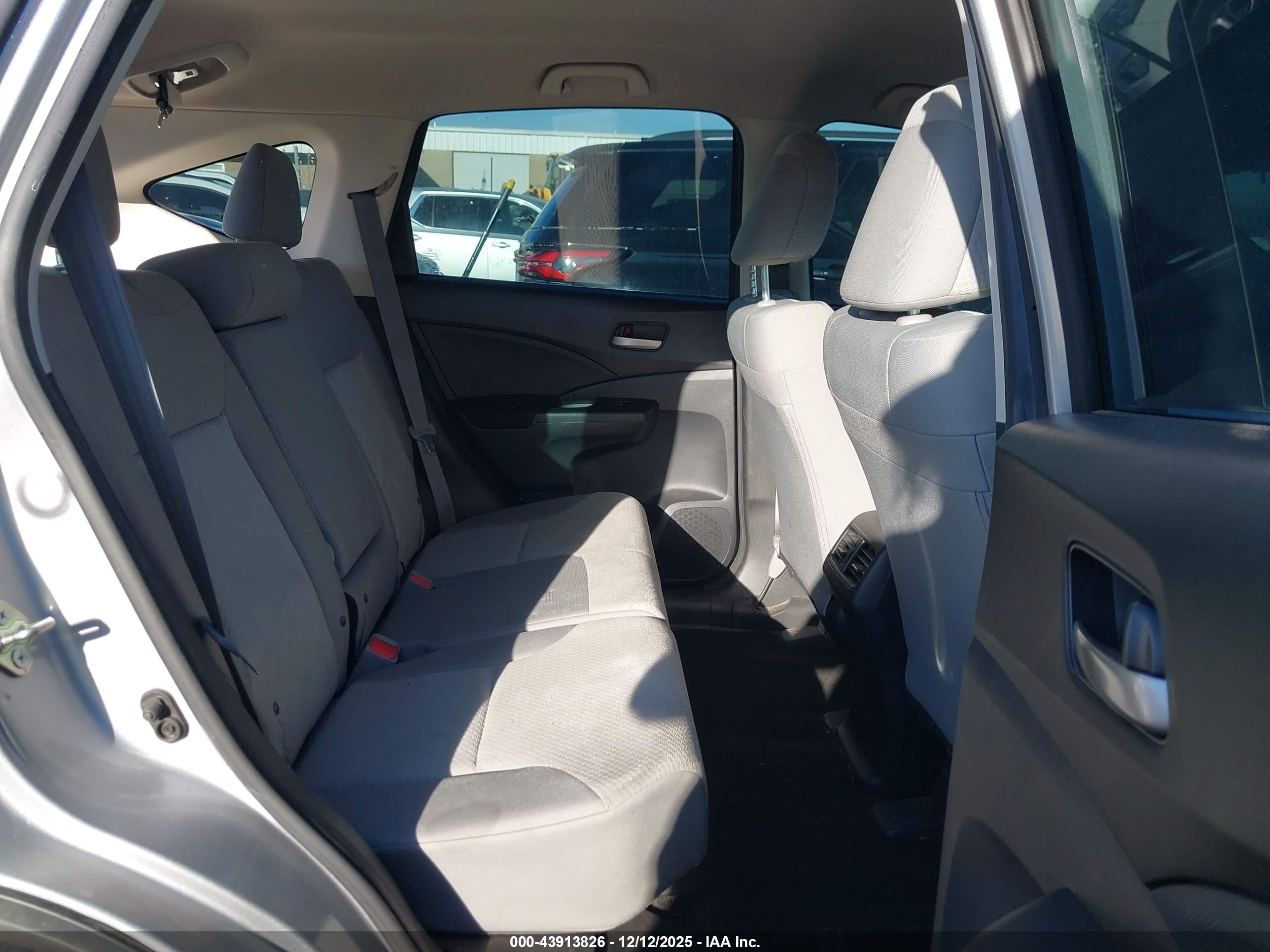 HONDA CR-V image 8