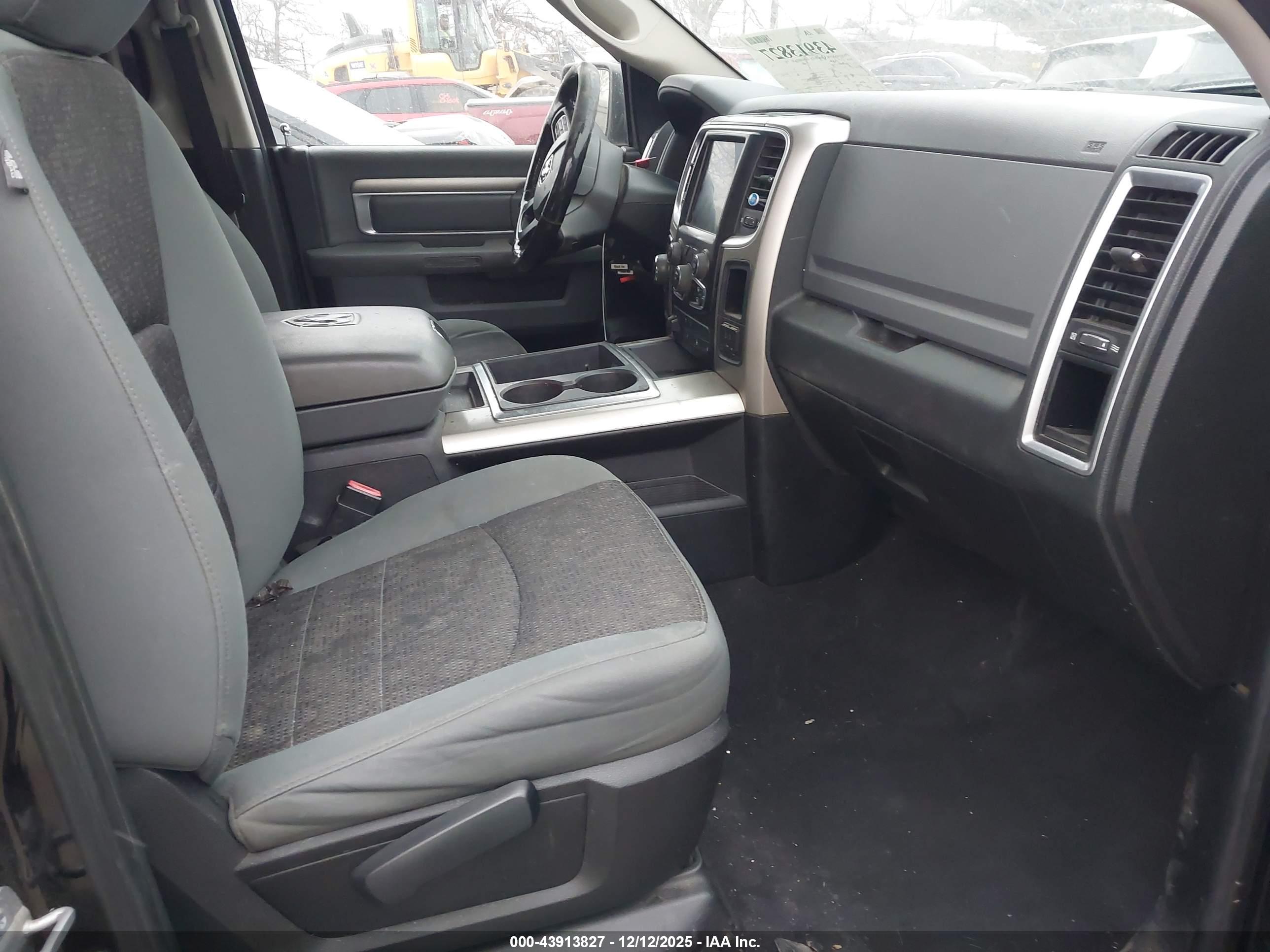RAM 1500 image 5