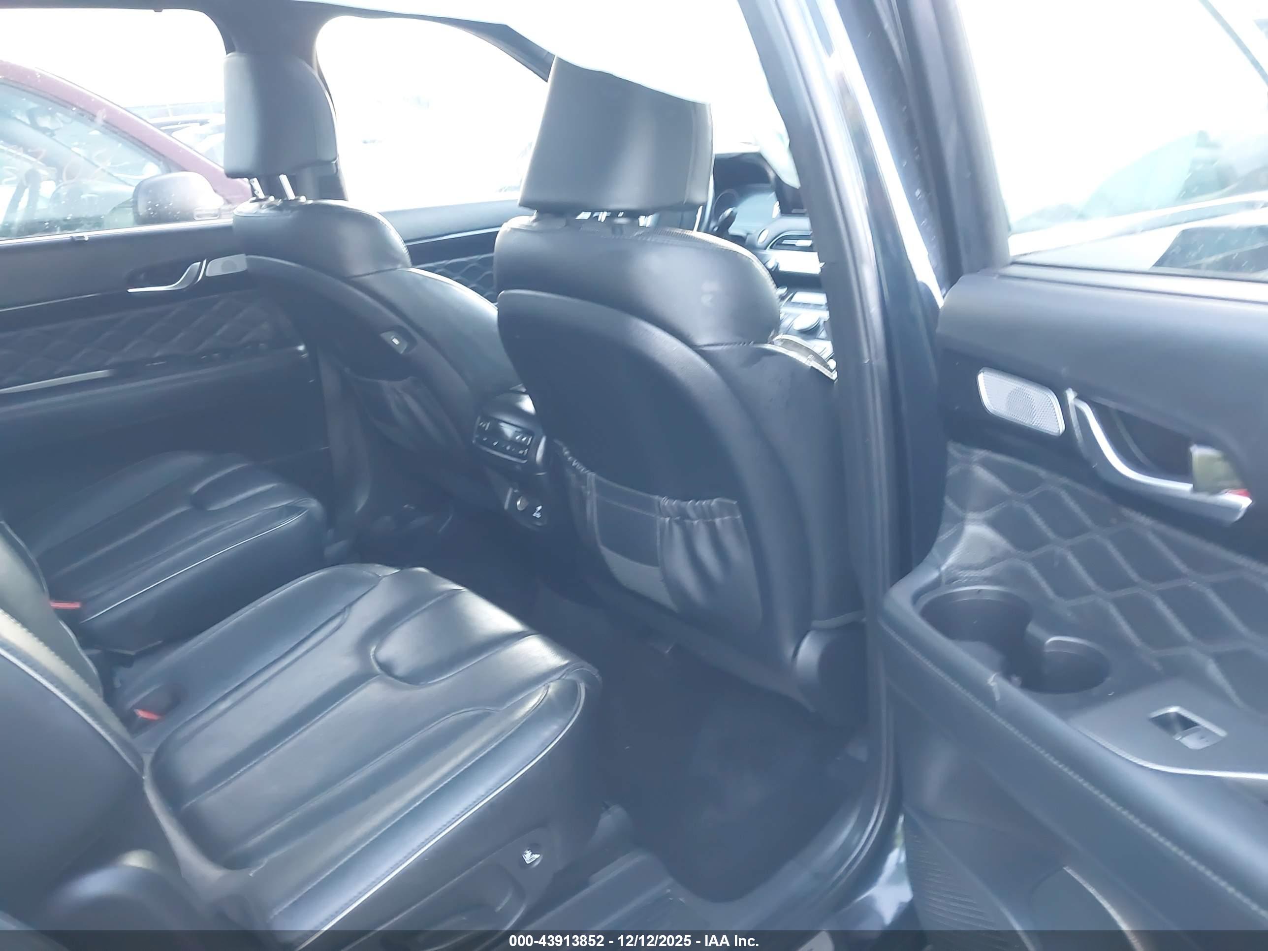 HYUNDAI PALISADE image 8