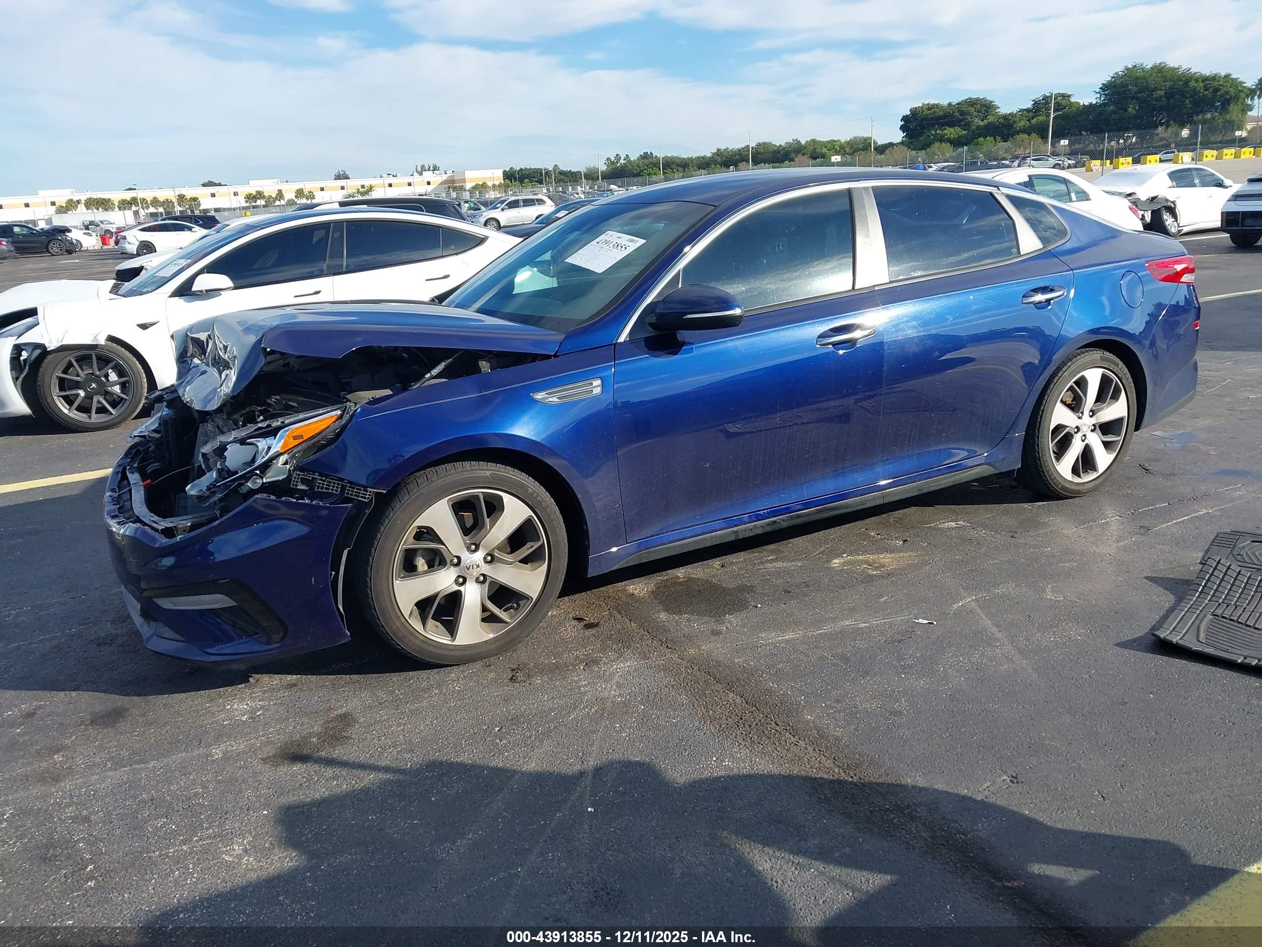 KIA OPTIMA image 2