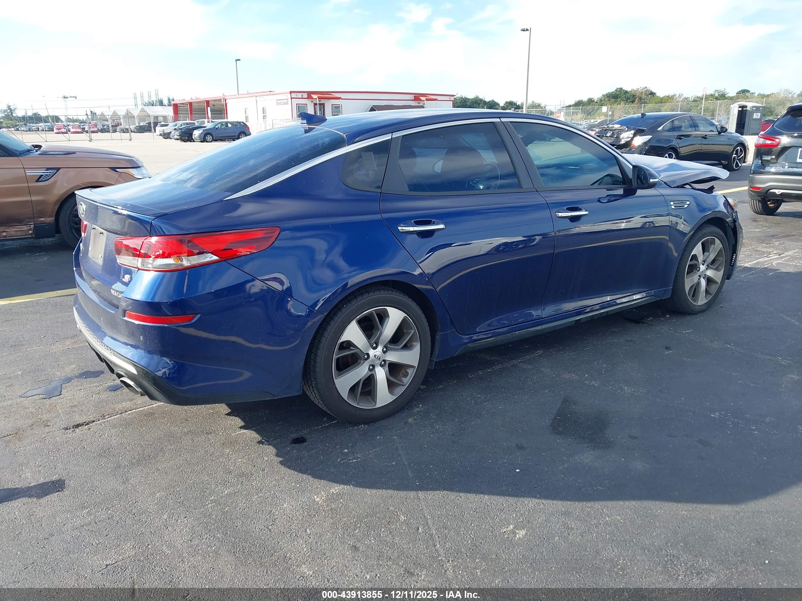 KIA OPTIMA image 4