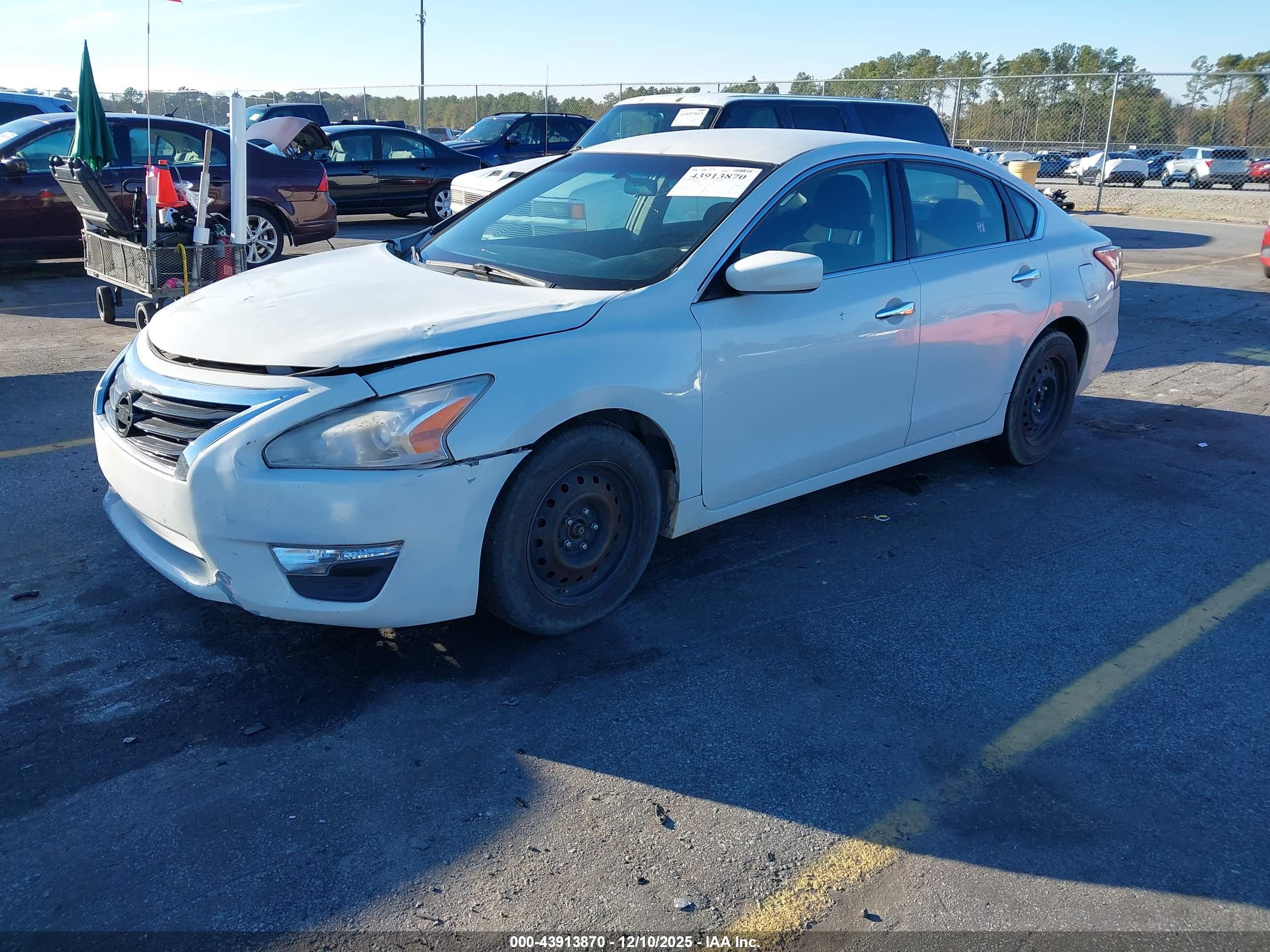 NISSAN ALTIMA image 2