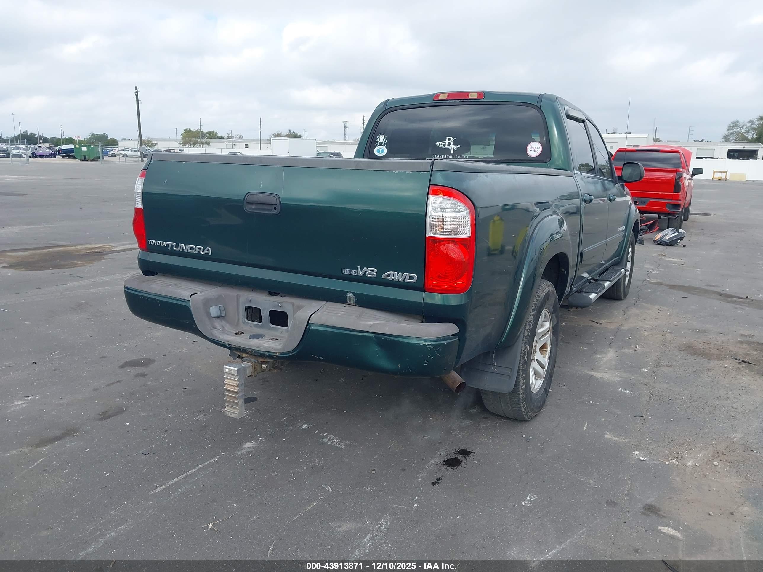 TOYOTA TUNDRA image 4