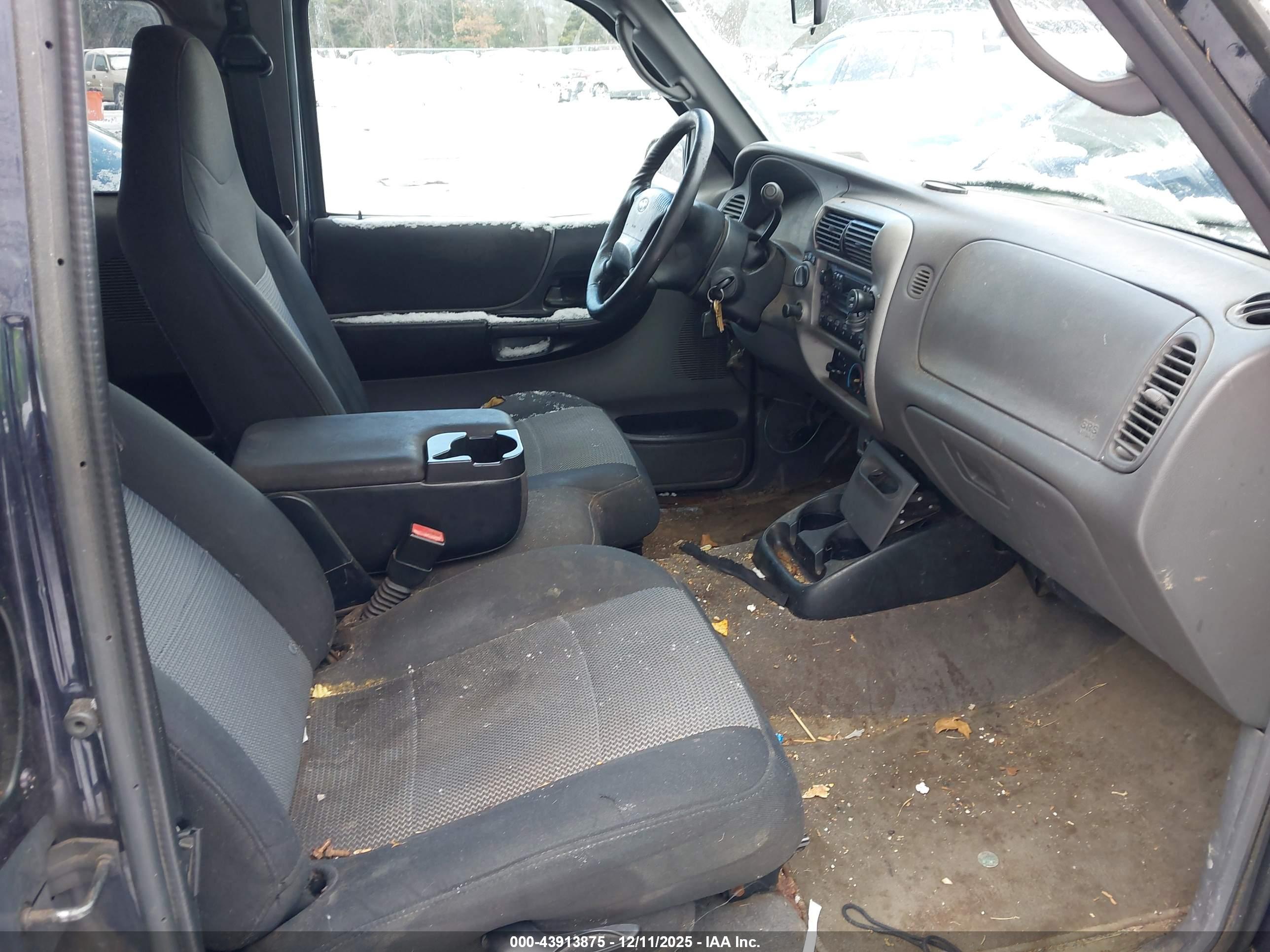 FORD RANGER image 5