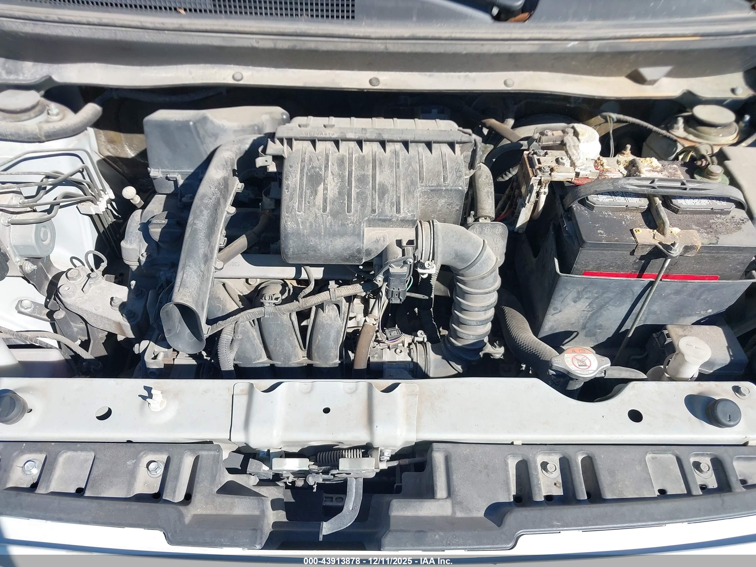 MITSUBISHI MIRAGE image 10