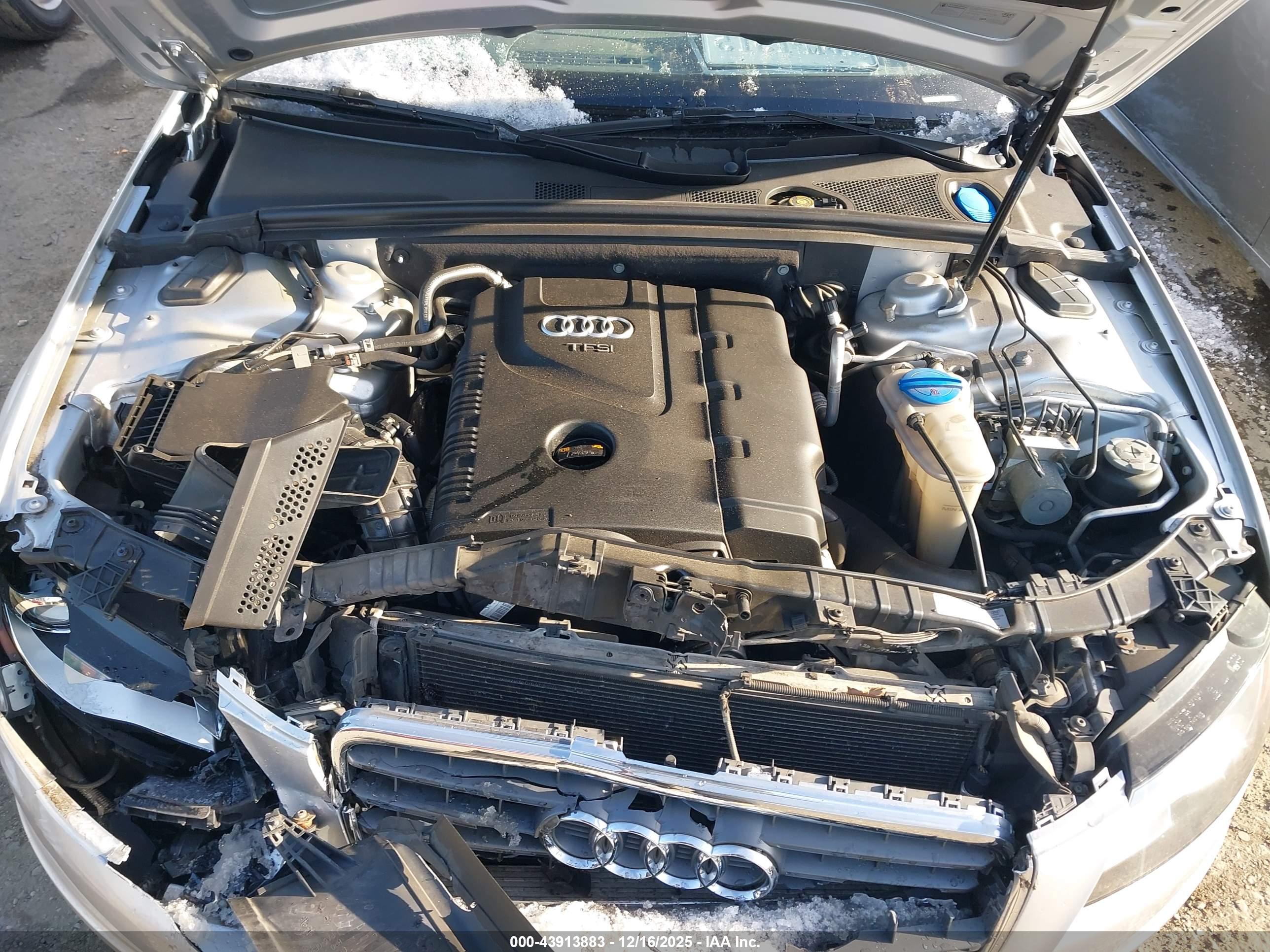 AUDI A4 image 10