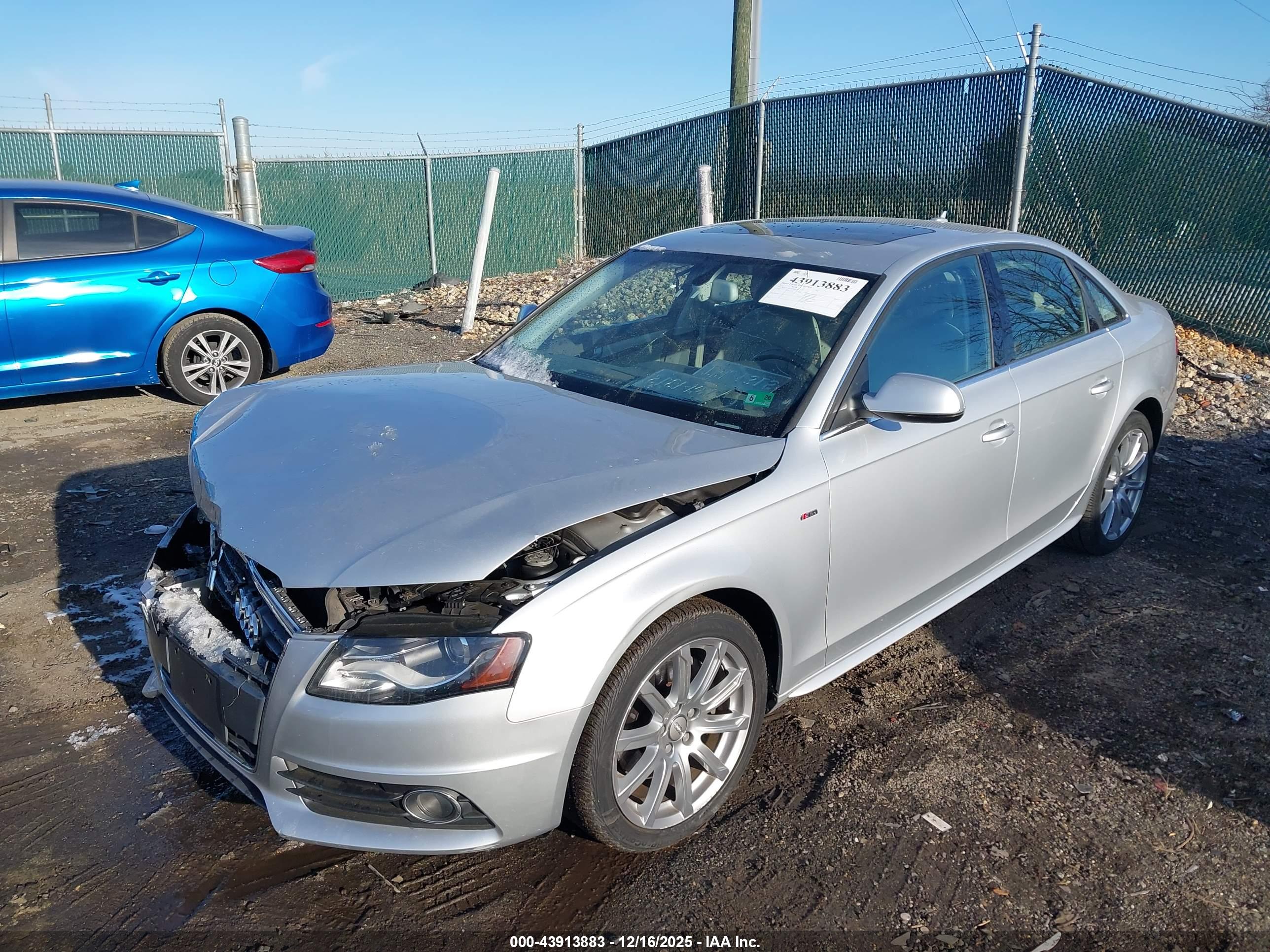 AUDI A4 image 2