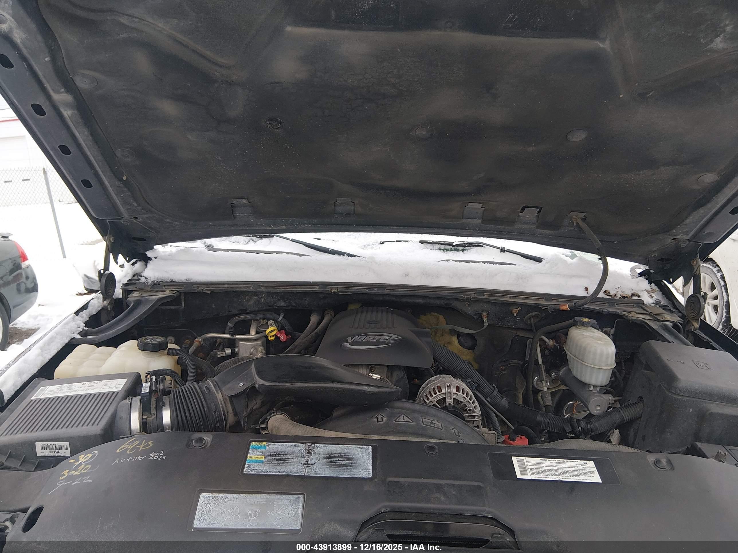 GMC SIERRA image 10