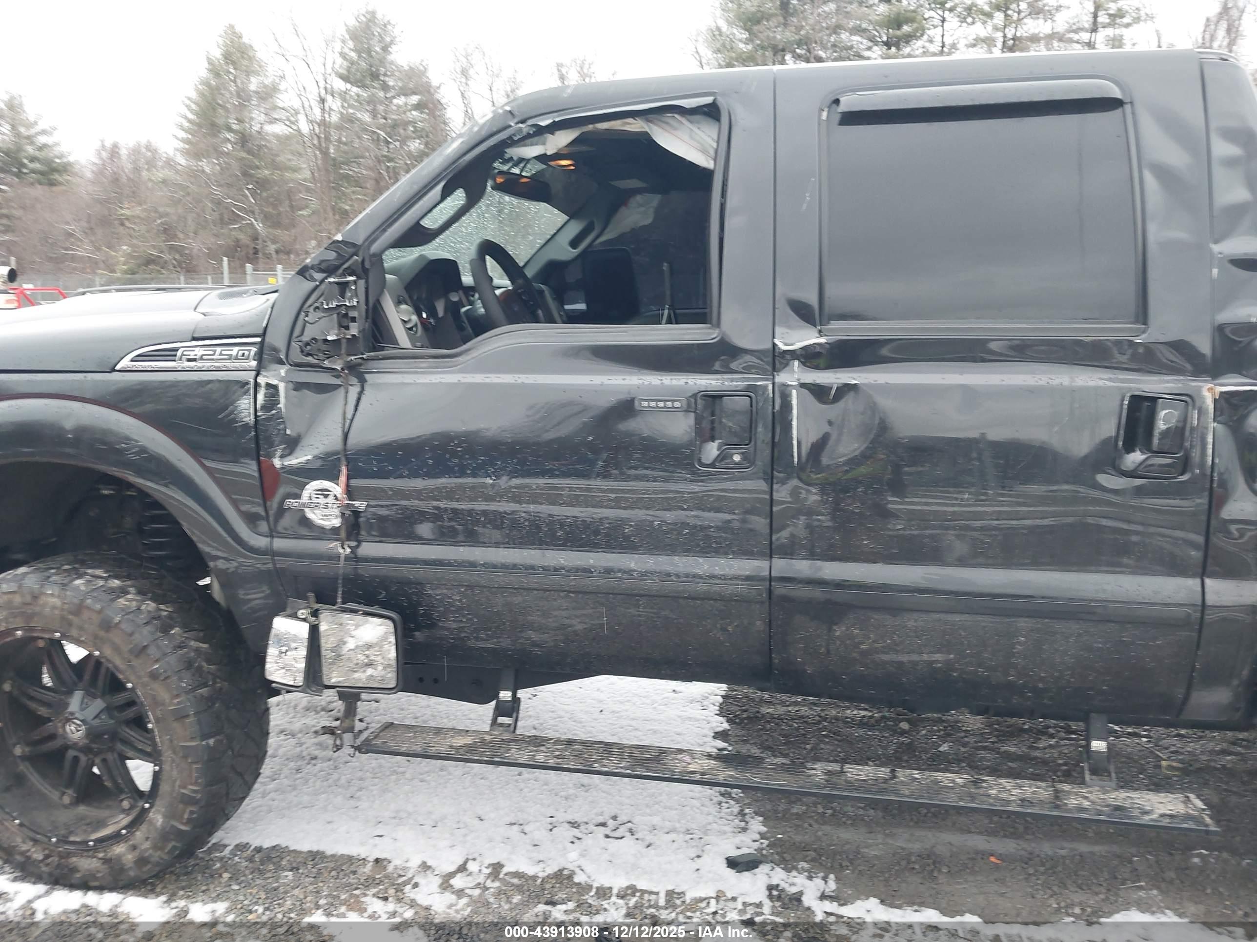 FORD F-250 image 6