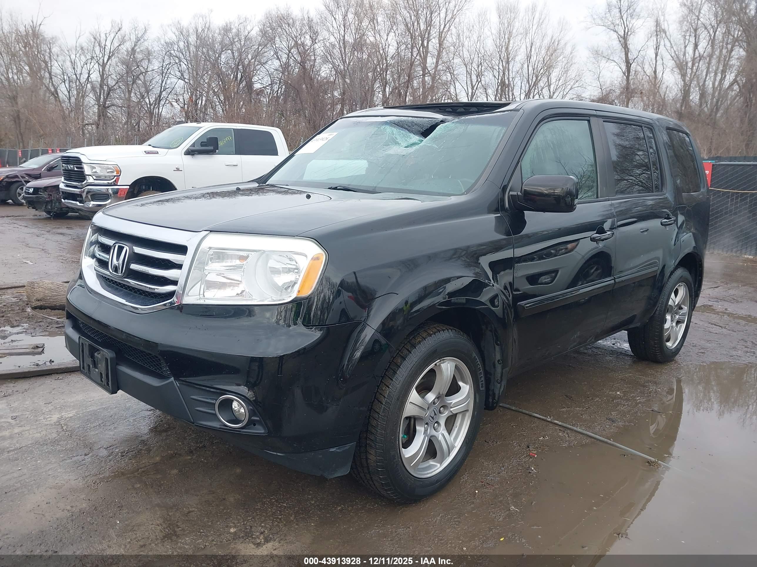 HONDA PILOT image 2