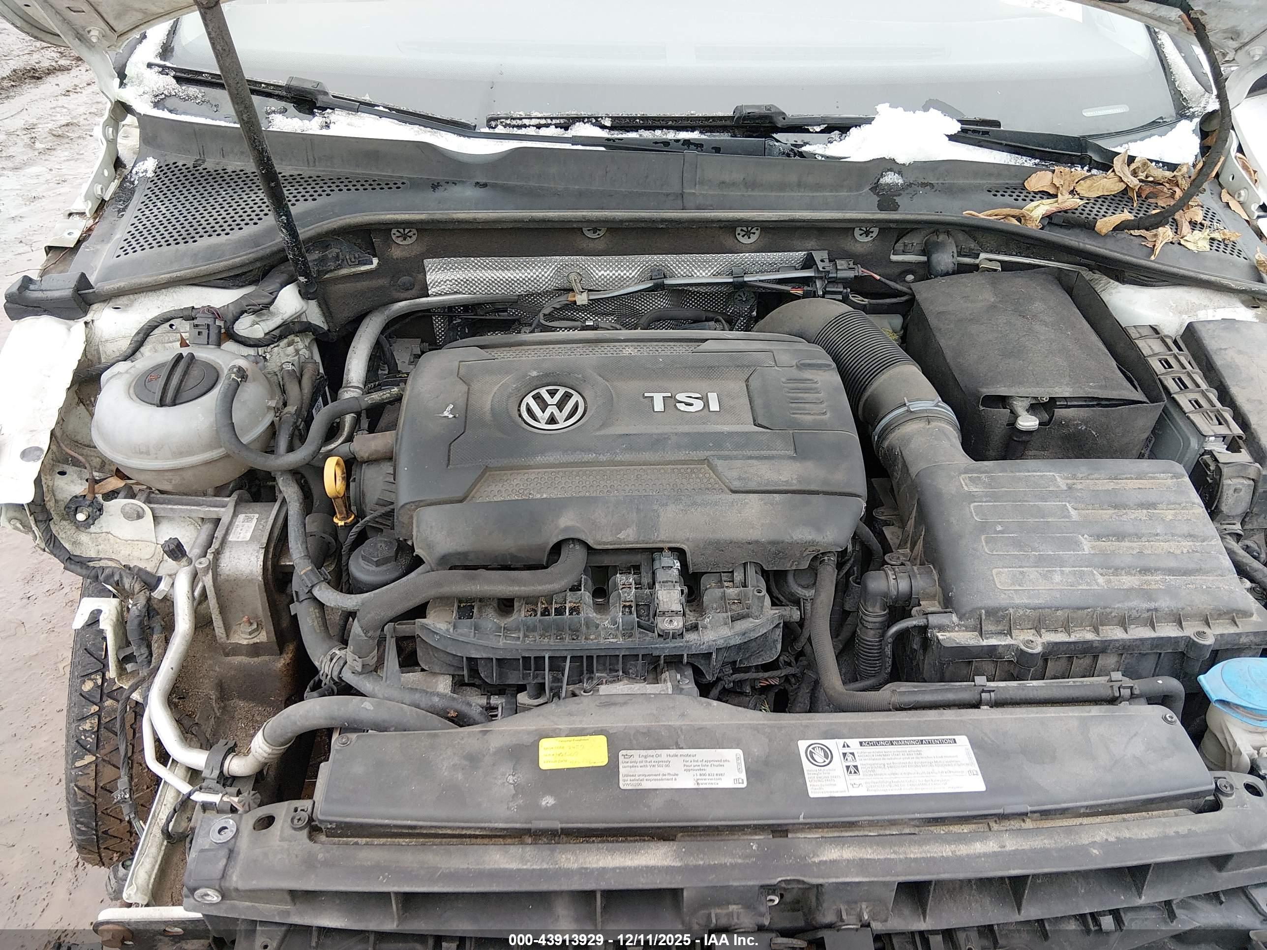 VOLKSWAGEN GOLF image 10