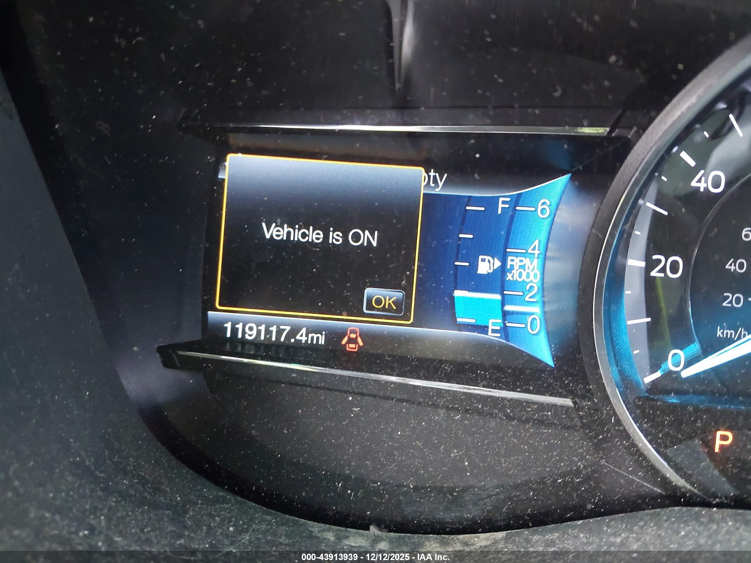 FORD EXPLORER image 7