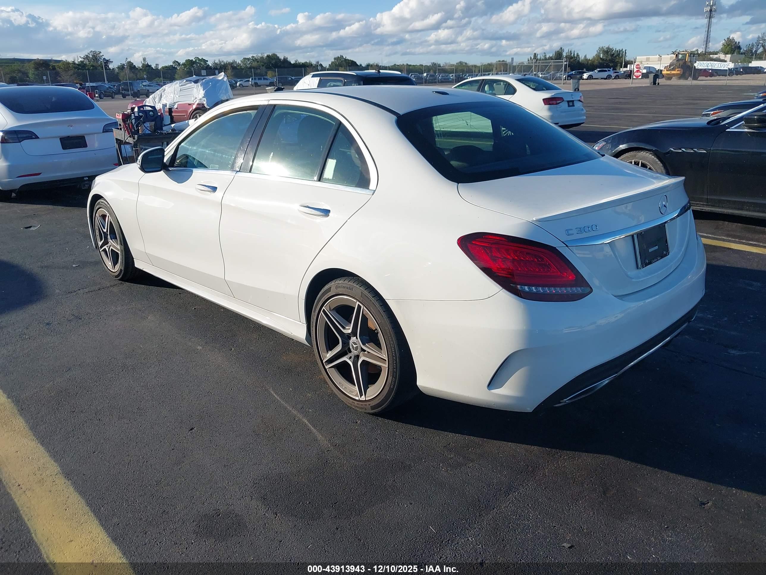 MERCEDES-BENZ C image 3