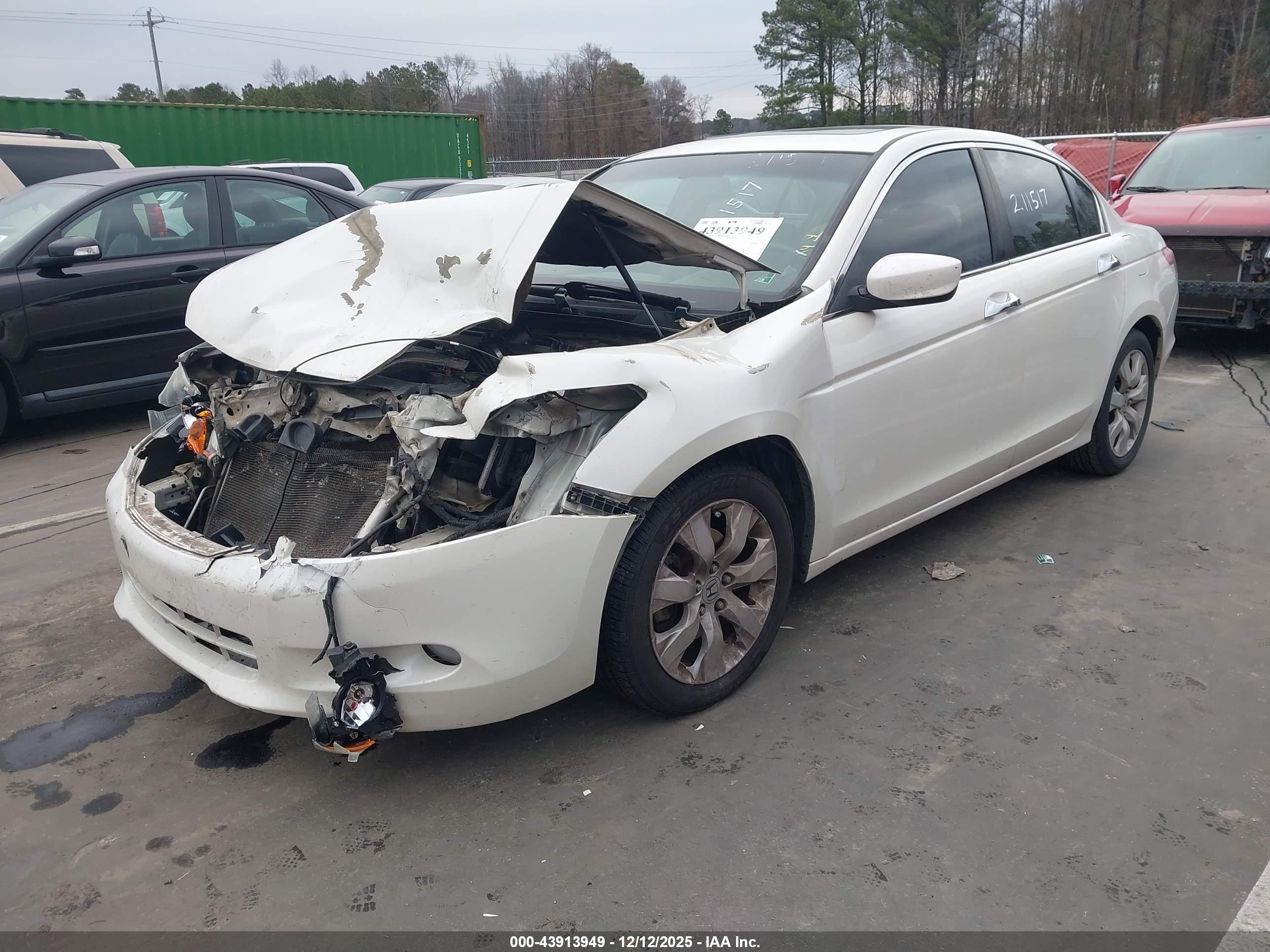 HONDA ACCORD image 2
