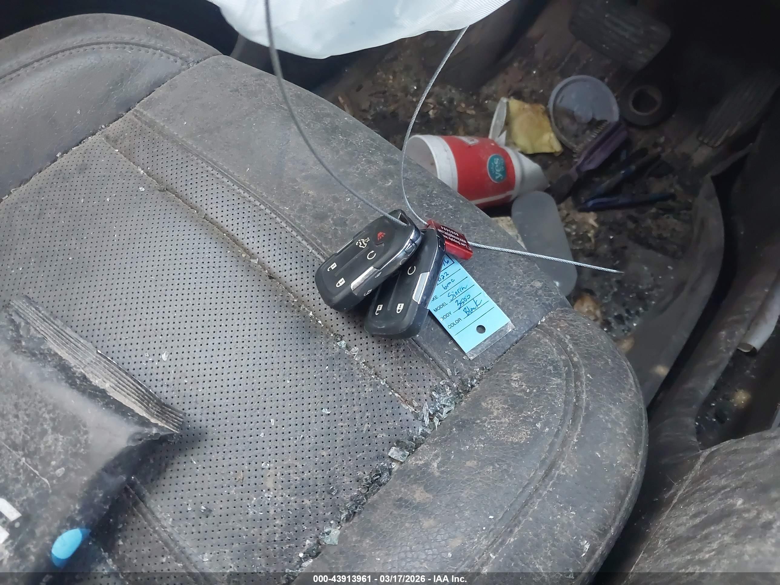 GMC SIERRA image 11
