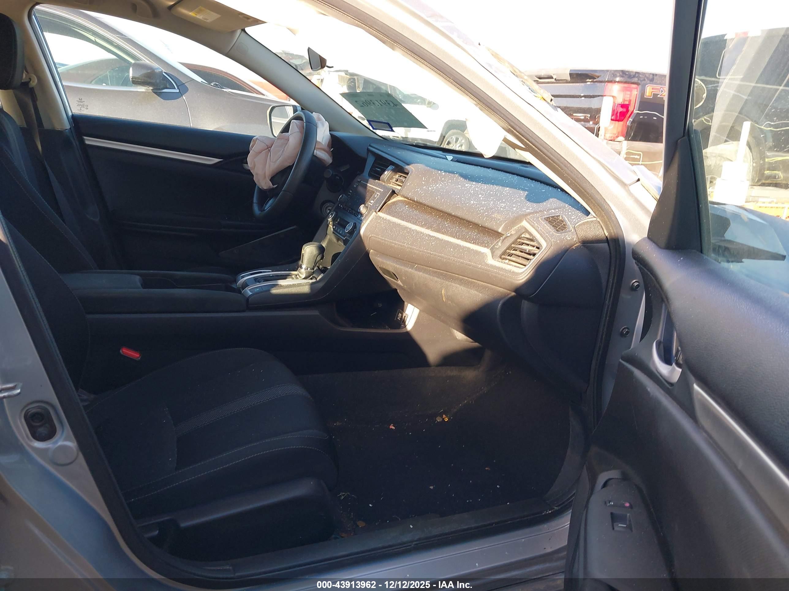 HONDA CIVIC image 5
